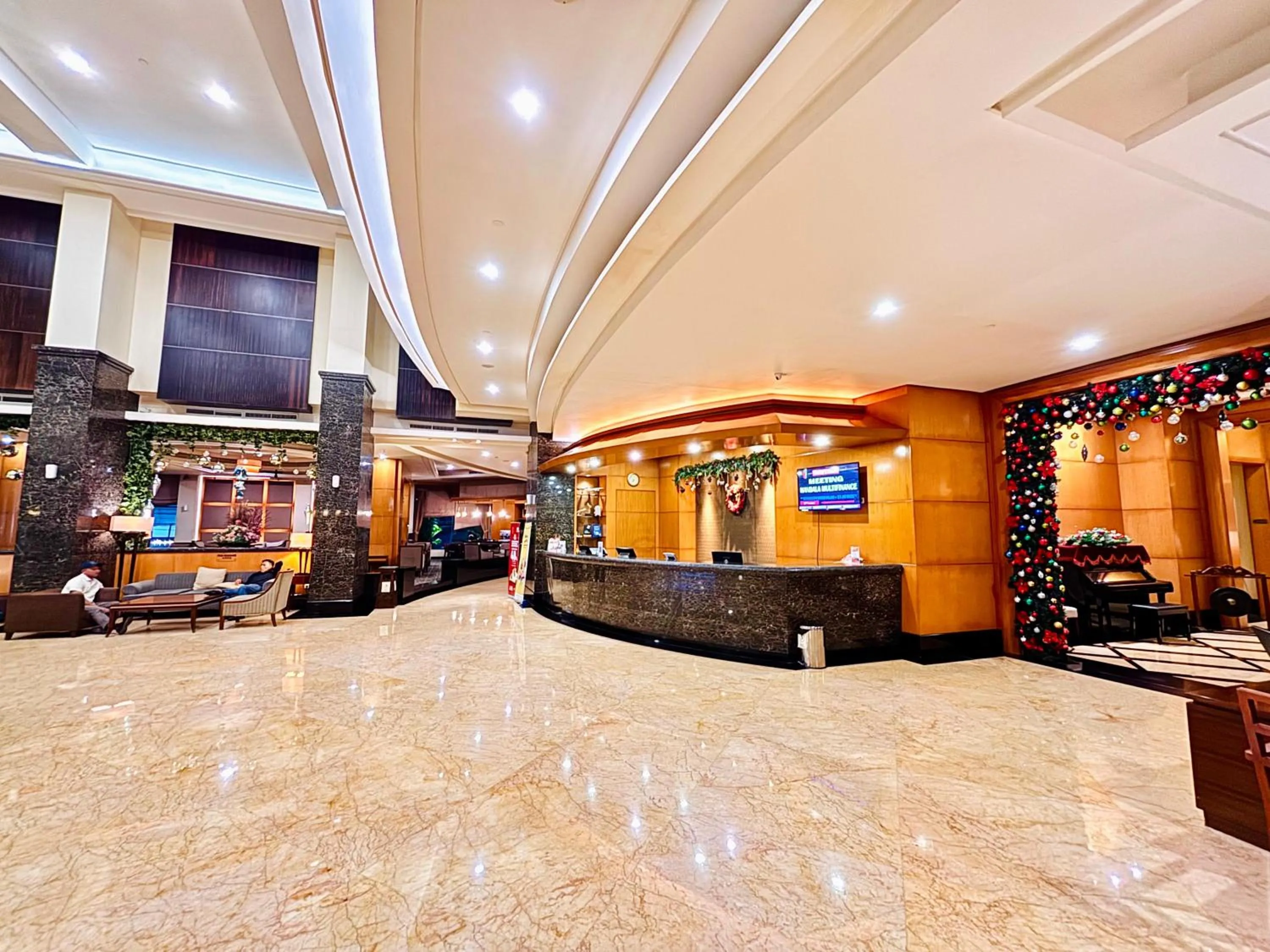 Lobby or reception in Manado Quality Hotel