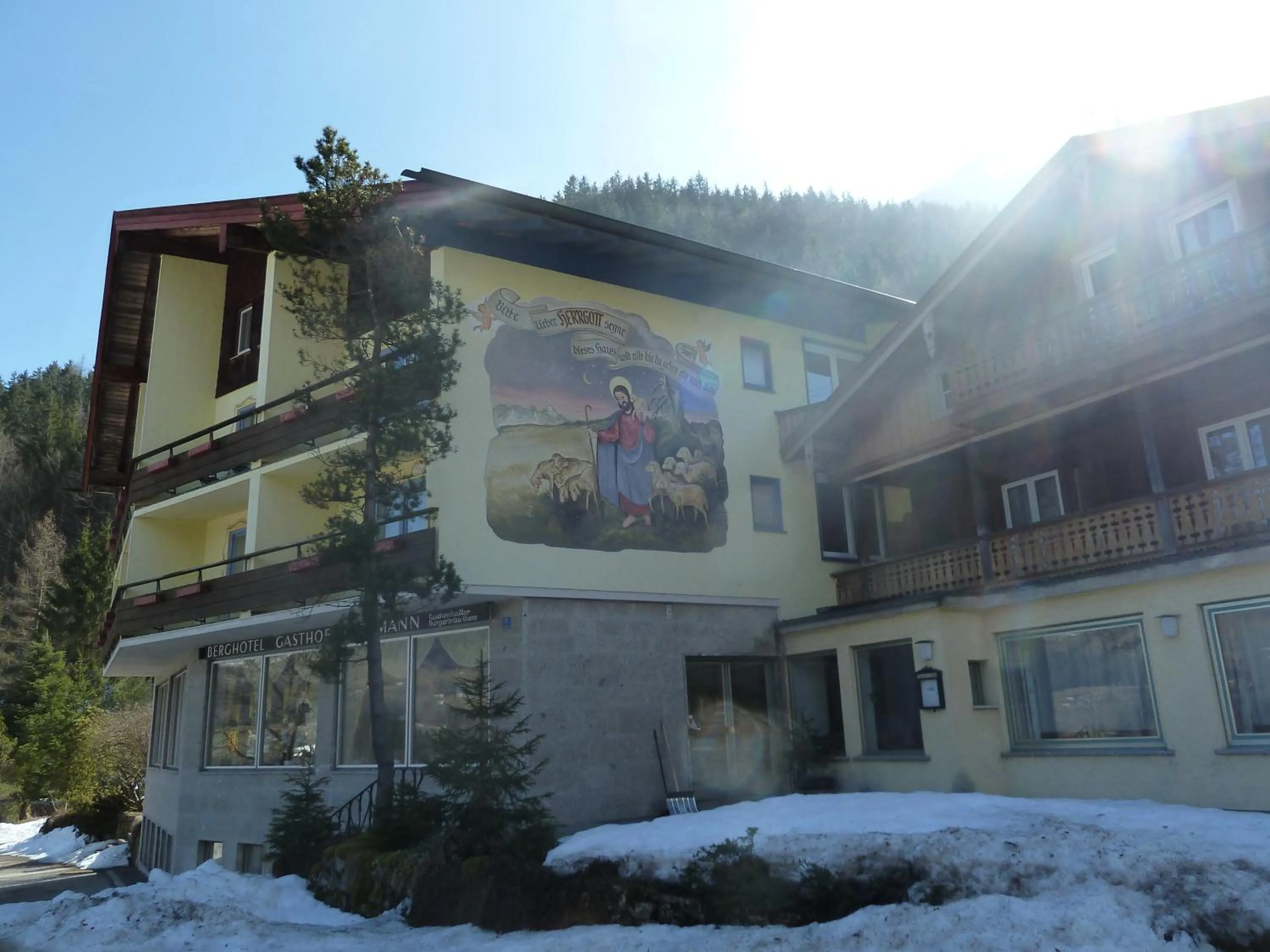 Property building in Alpenhotel Beslhof