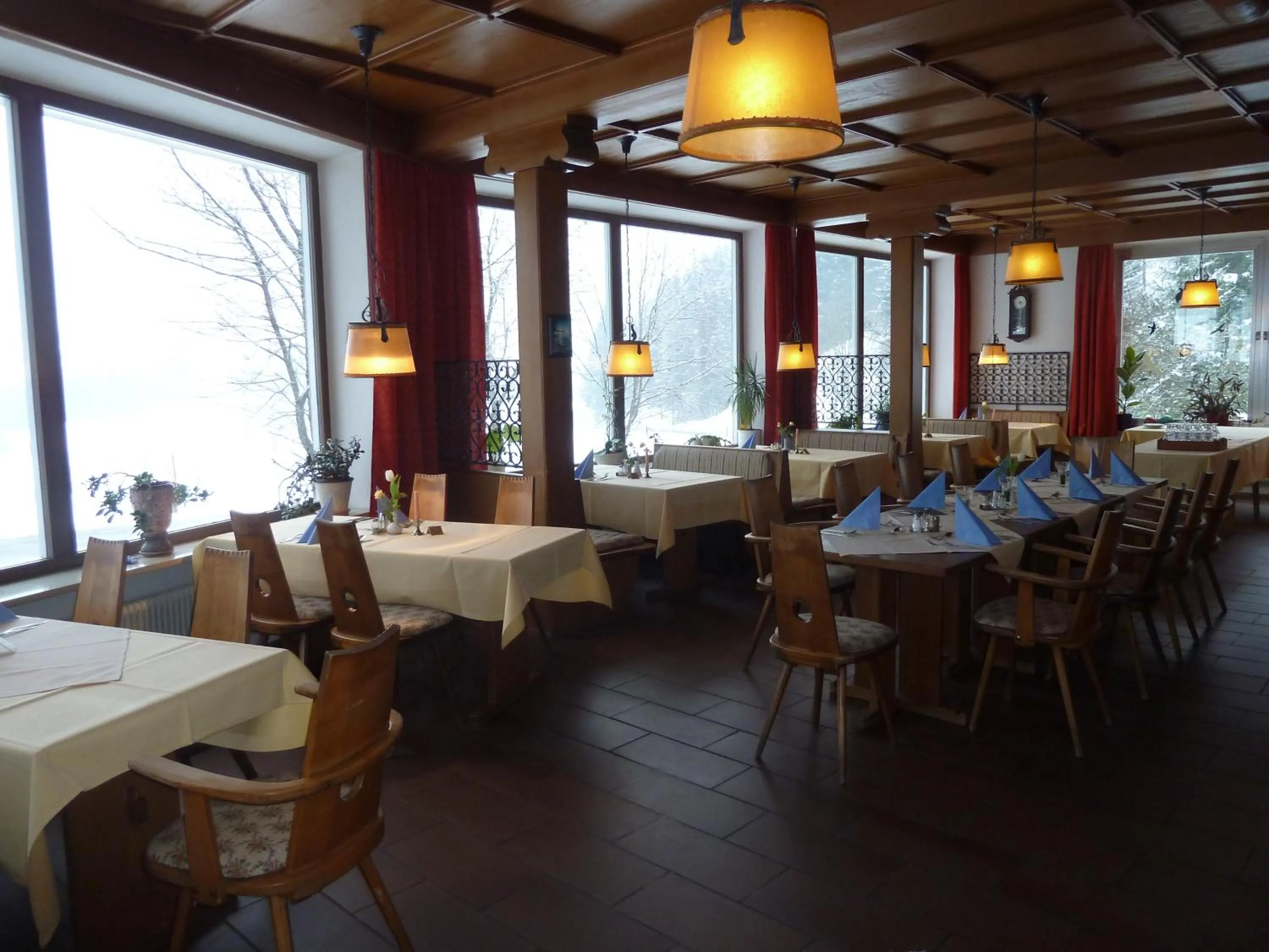 Restaurant/places to eat in Alpenhotel Beslhof