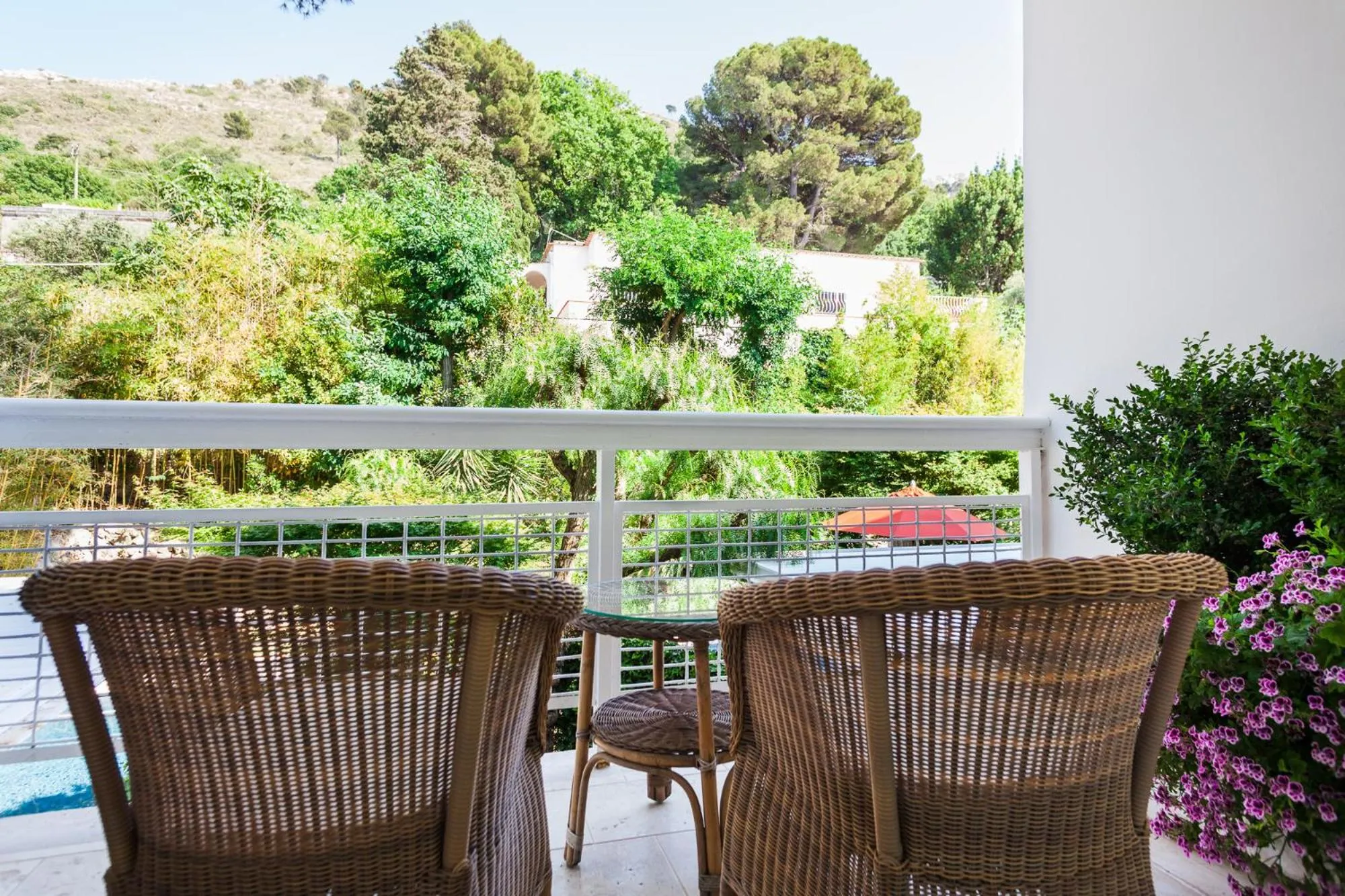 Garden in Jumeirah Capri Palace