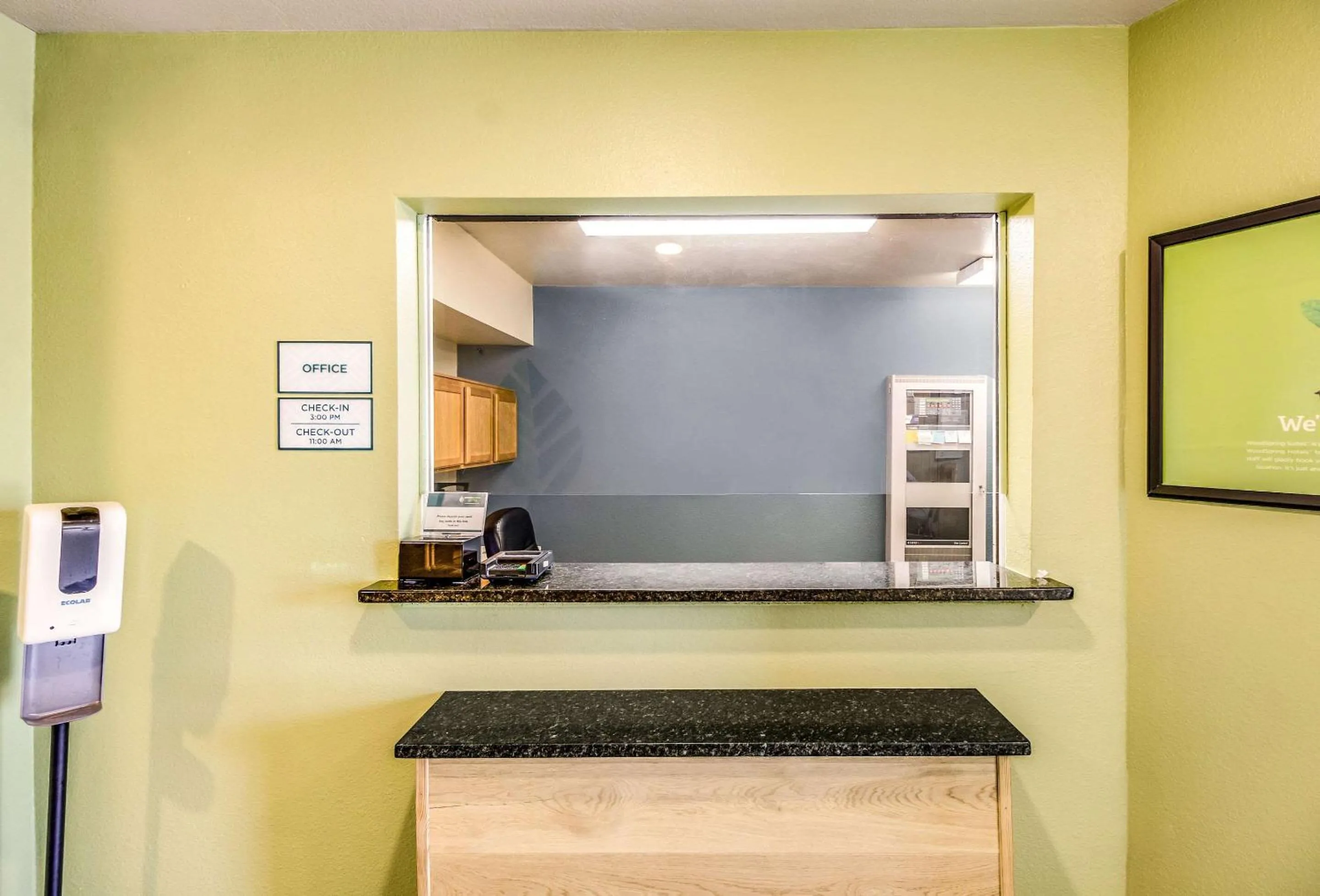 Lobby or reception in WoodSpring Suites Houston Baytown