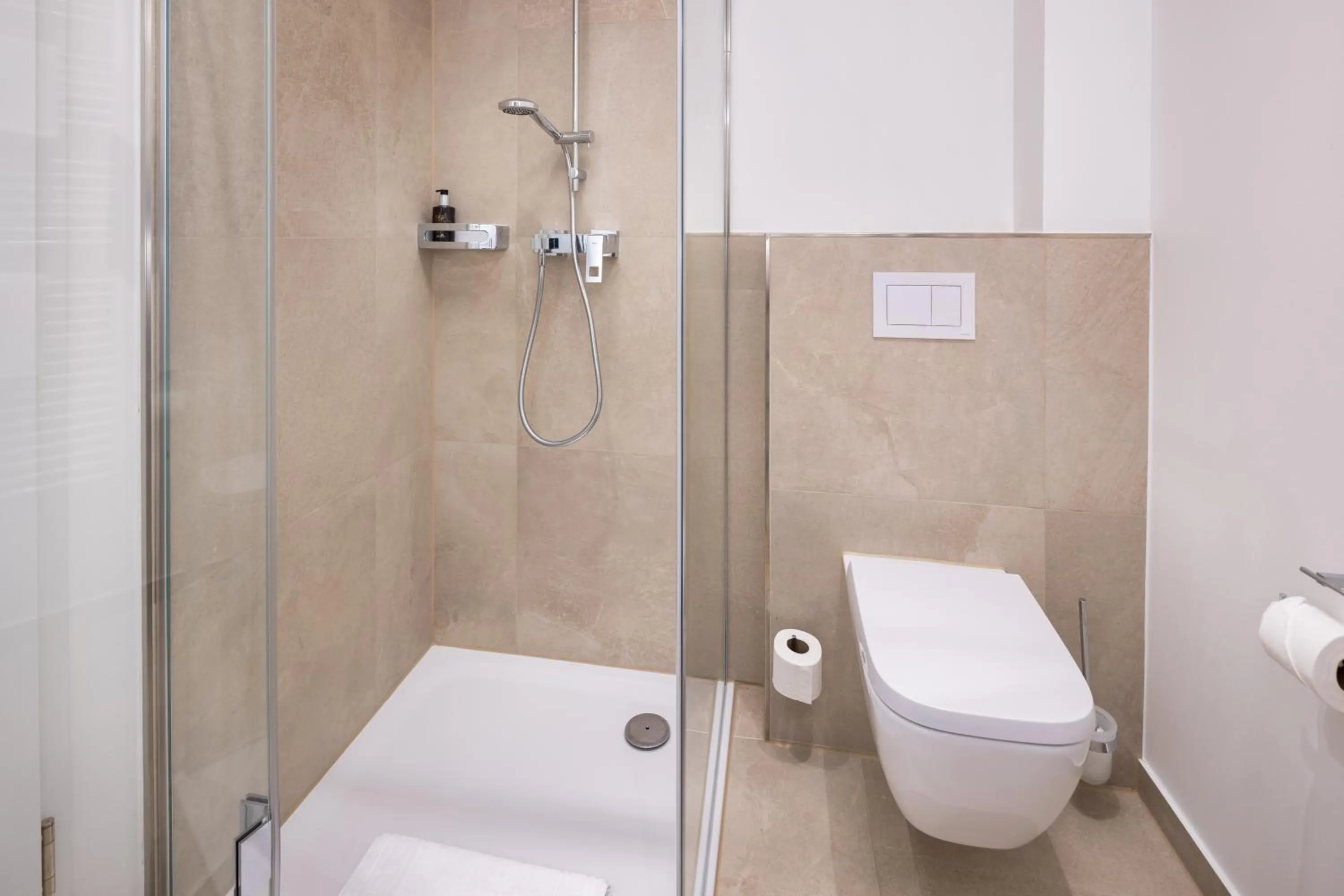 Toilet in Bergmann Boardinghouse Osnabrück