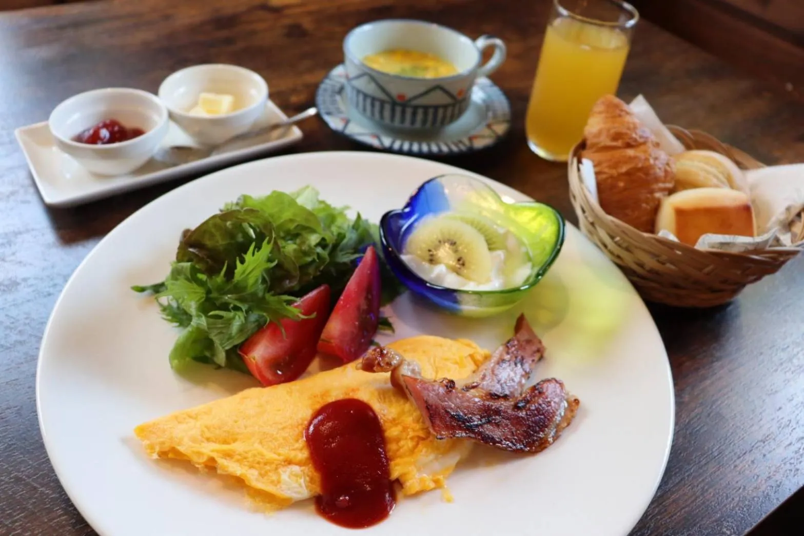 Continental breakfast in Yamagata Zao Pension Apron Stage