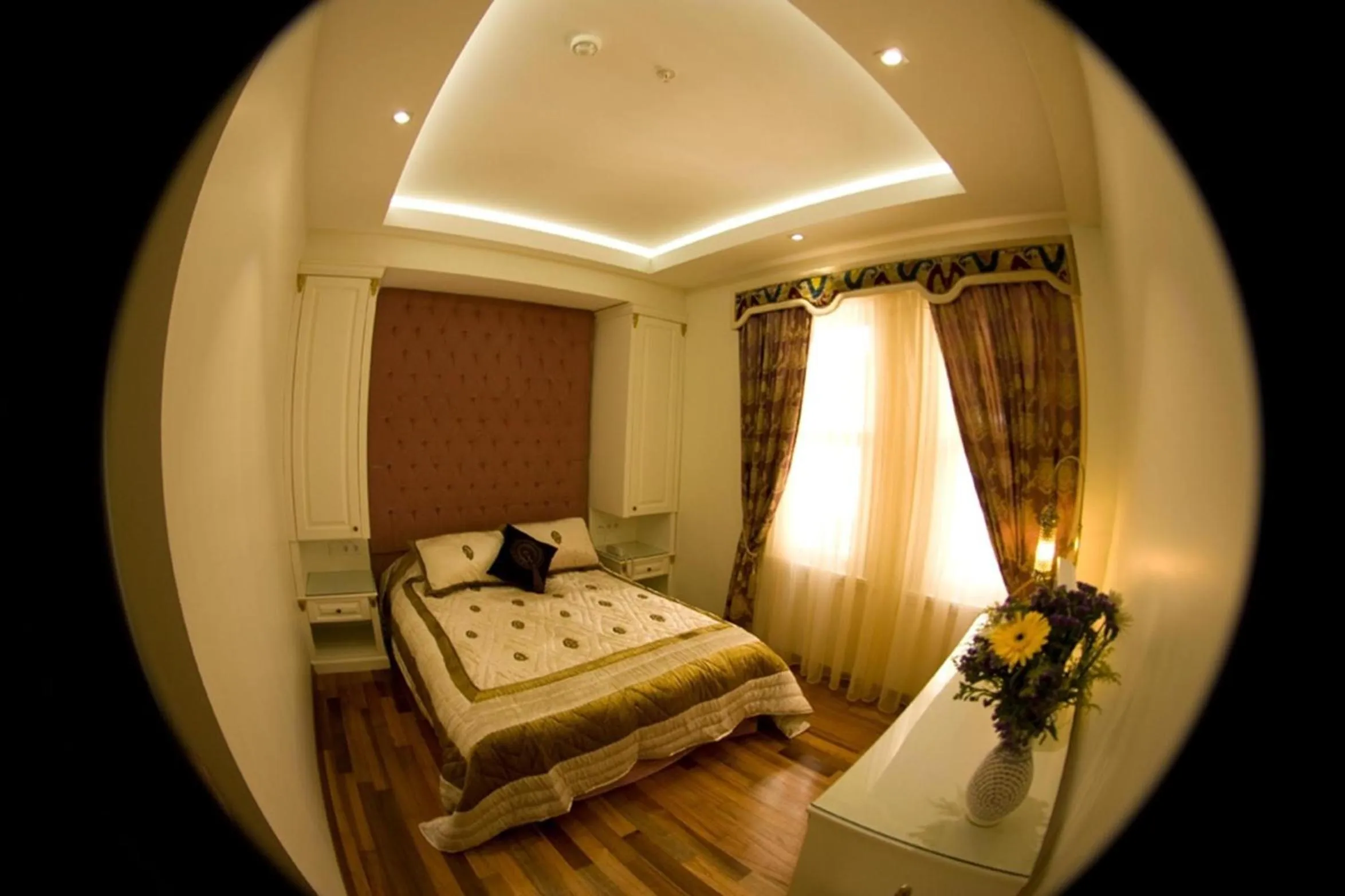 Photo of the whole room, Bed in Ersari Hotel
