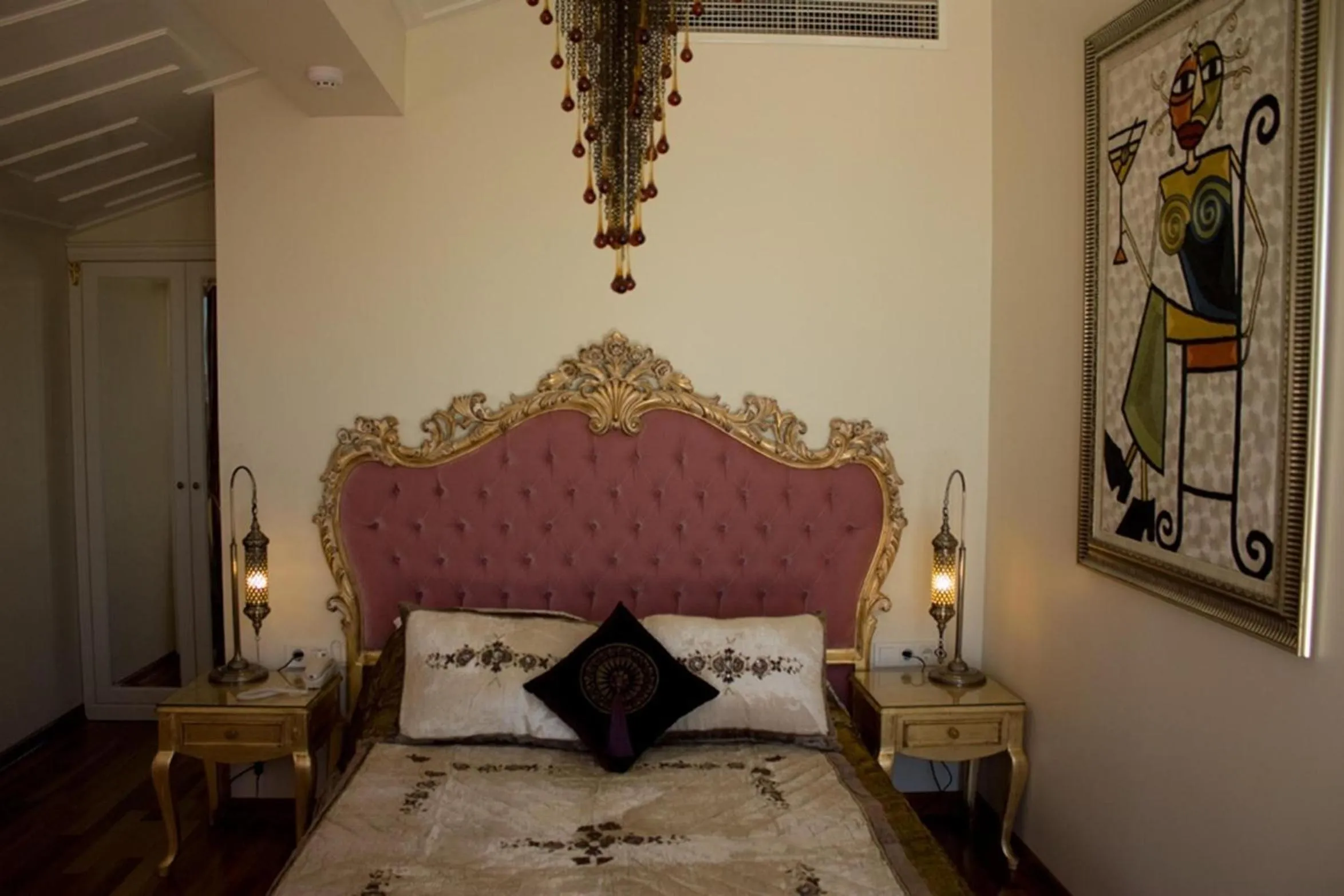 Photo of the whole room, Bed in Ersari Hotel