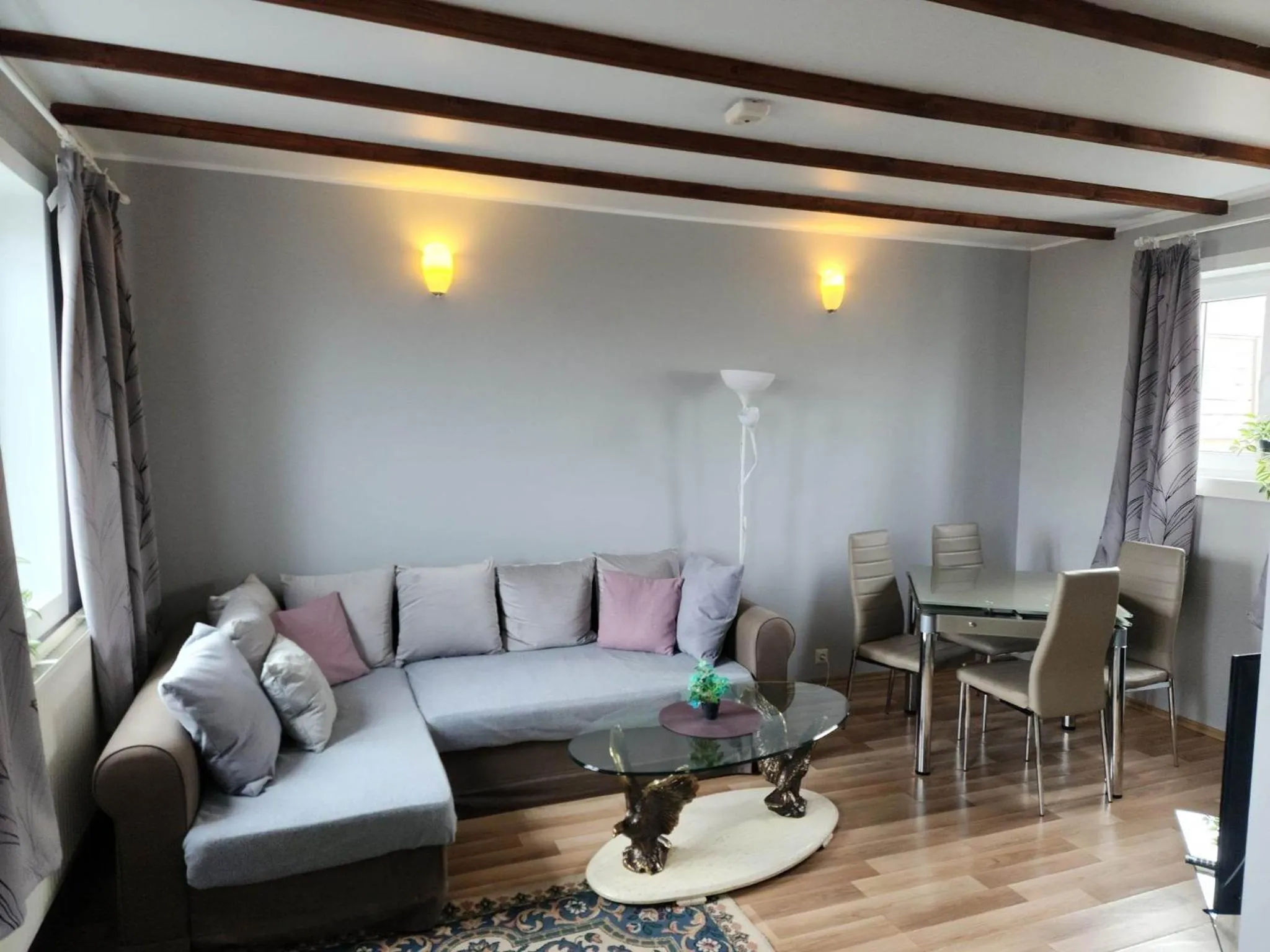 Communal lounge/ TV room in Guesthouse Kiljan