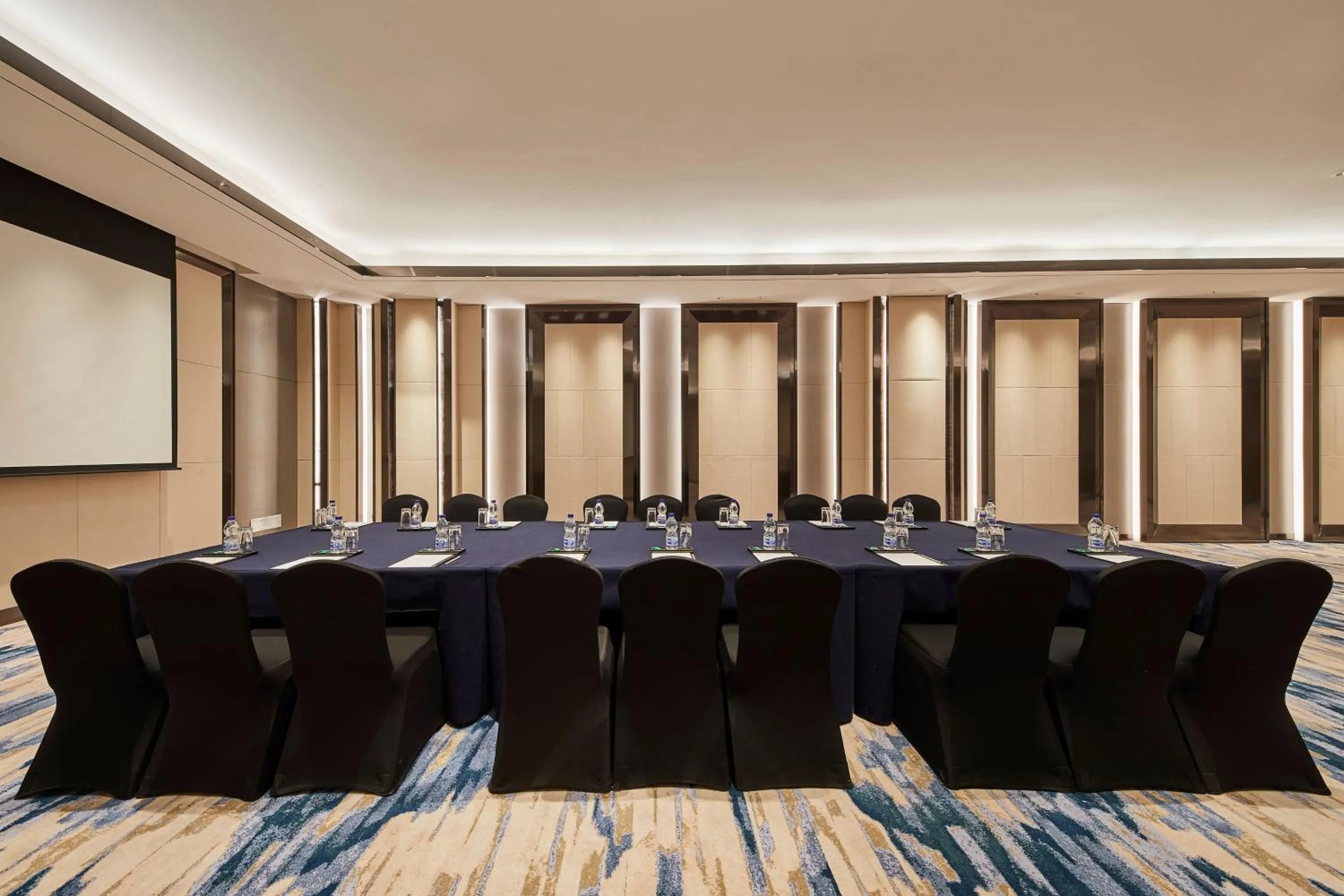 Meeting/conference room in The Westin Qingdao West Coast