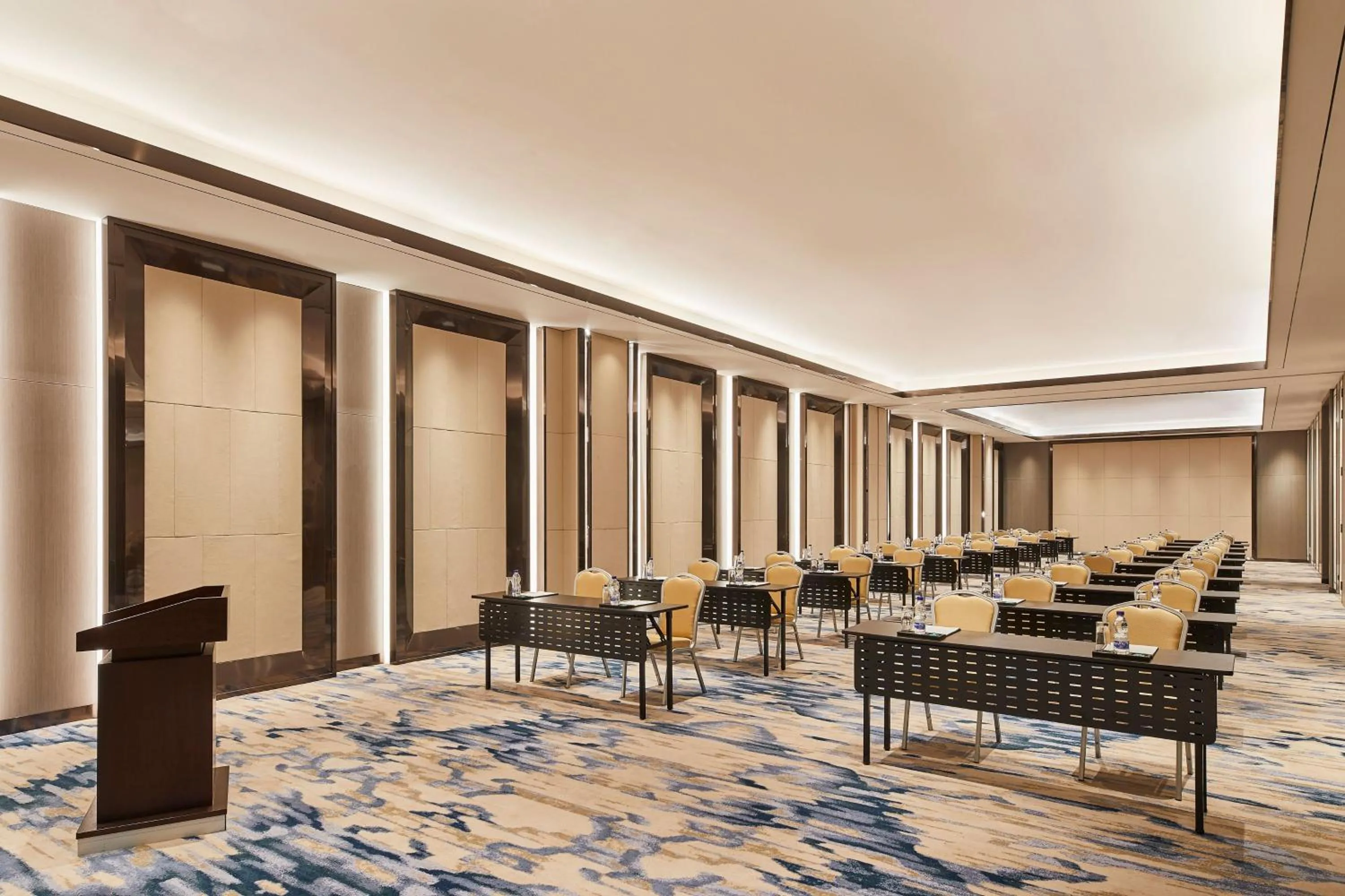 Meeting/conference room in The Westin Qingdao West Coast