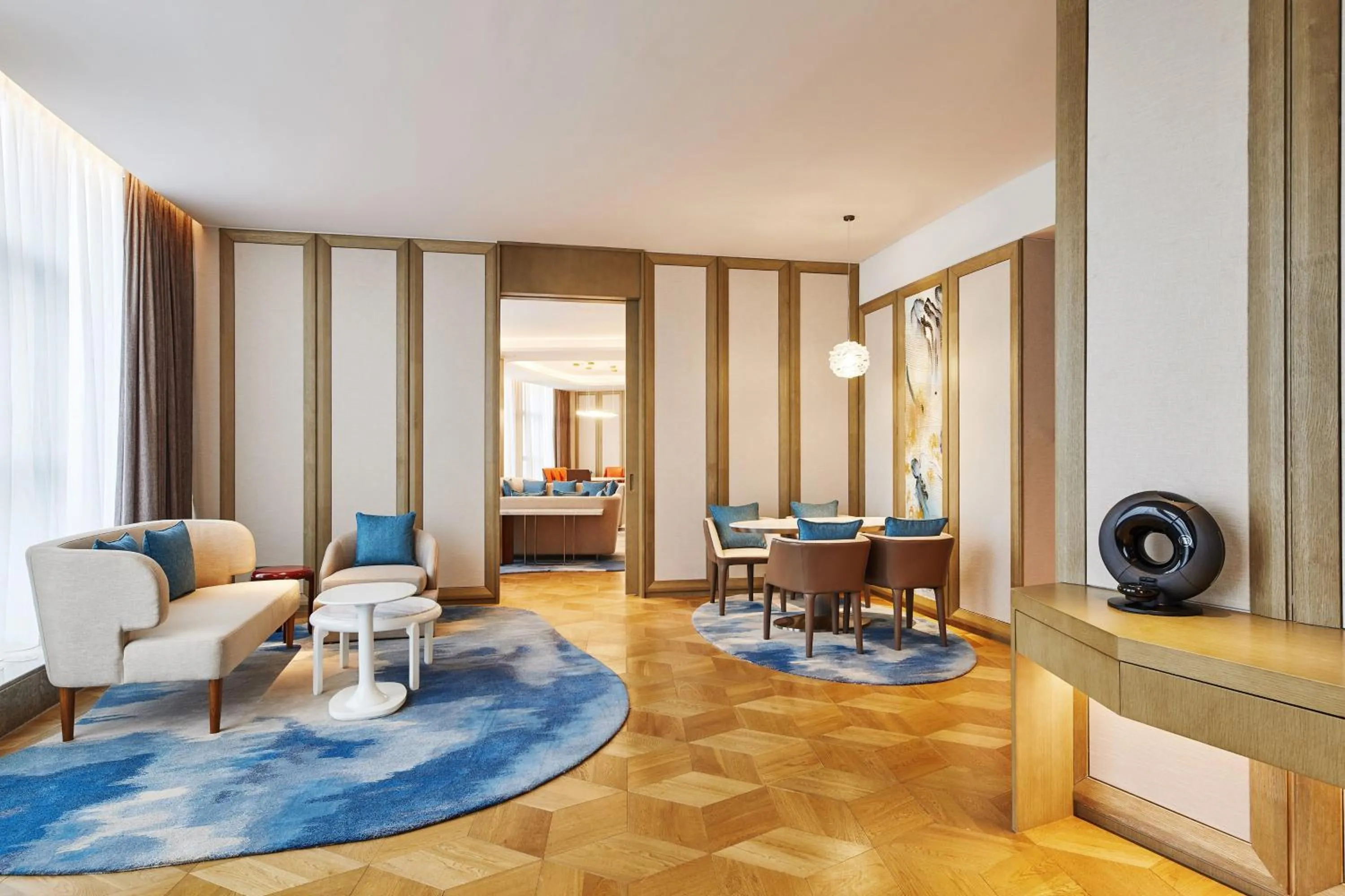 Living room in The Westin Qingdao West Coast