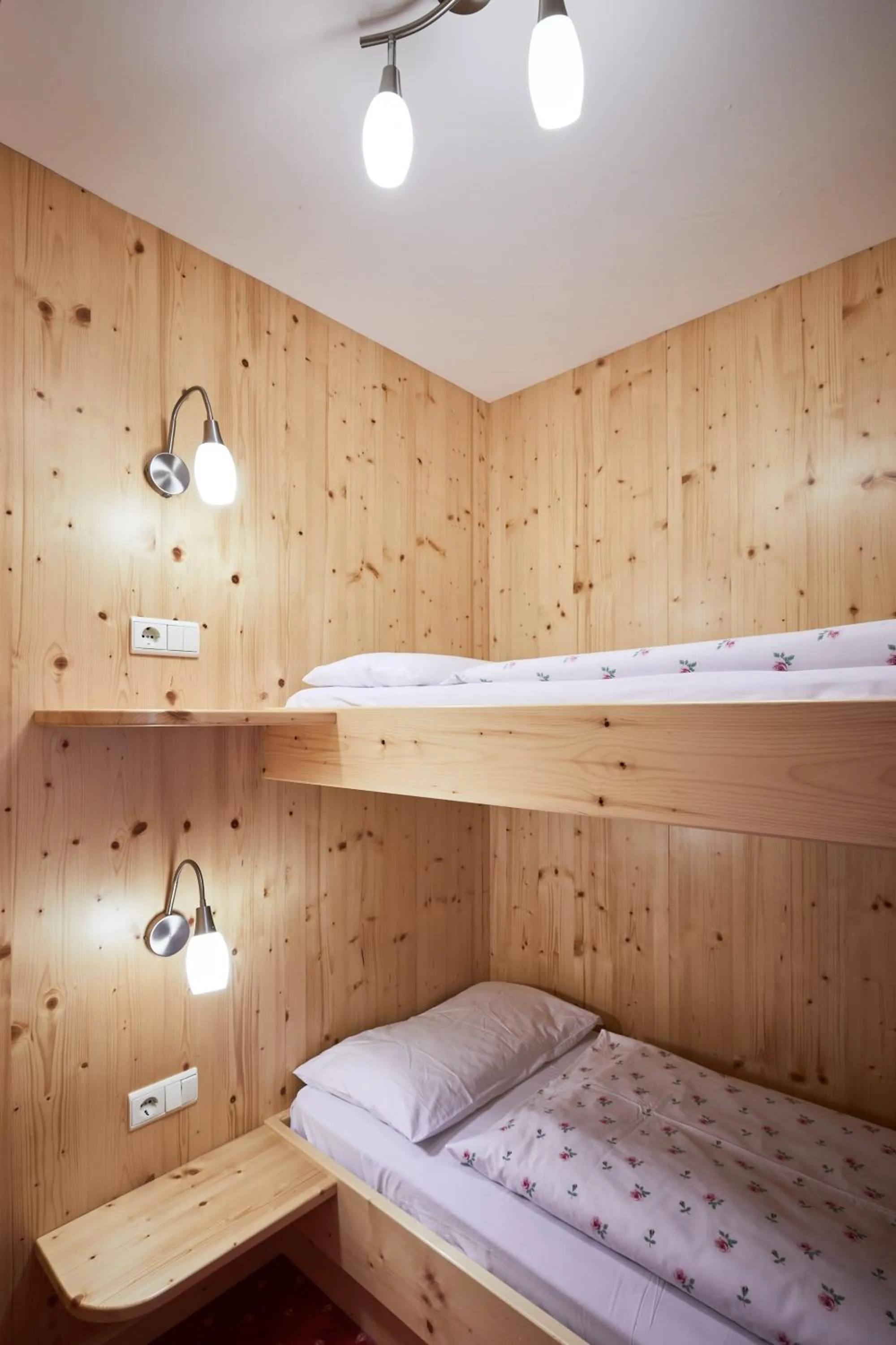 bunk bed, Bed in Alpenhotel Schönwald Superior