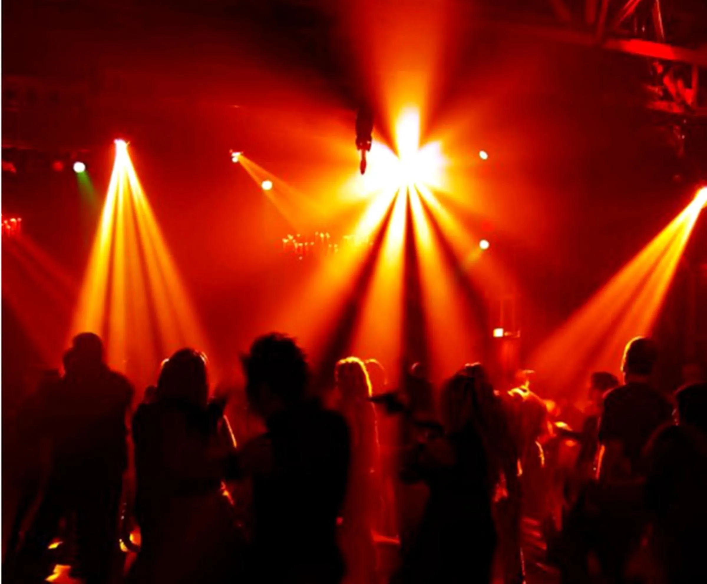 Entertainment in More Hotel