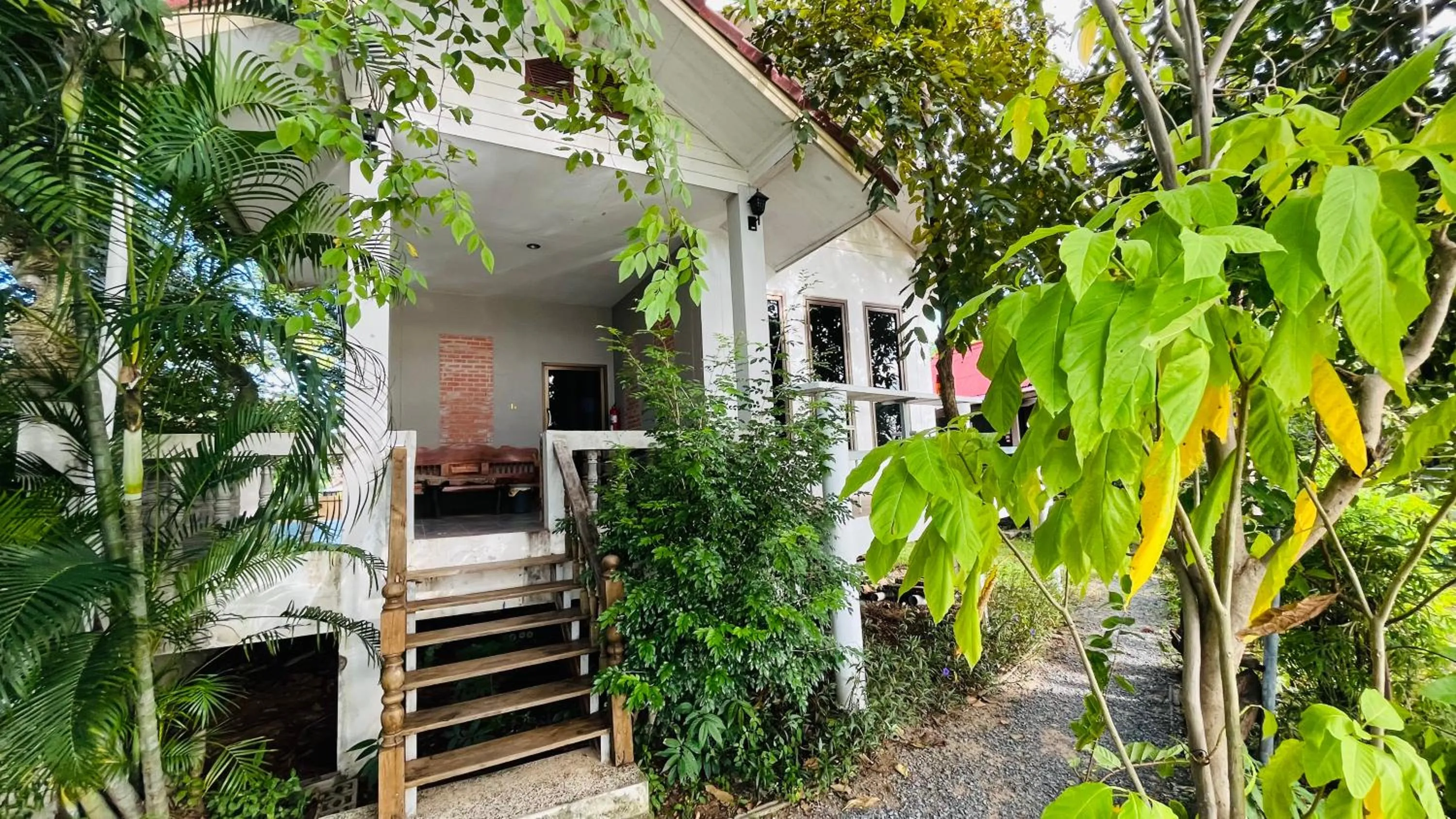 Moon River Resort Phimai