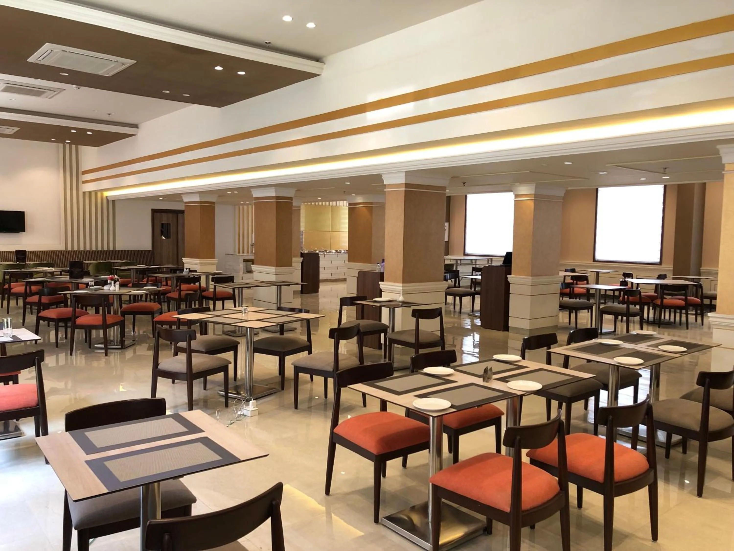 Restaurant/places to eat in Starlit Suites Tirupati