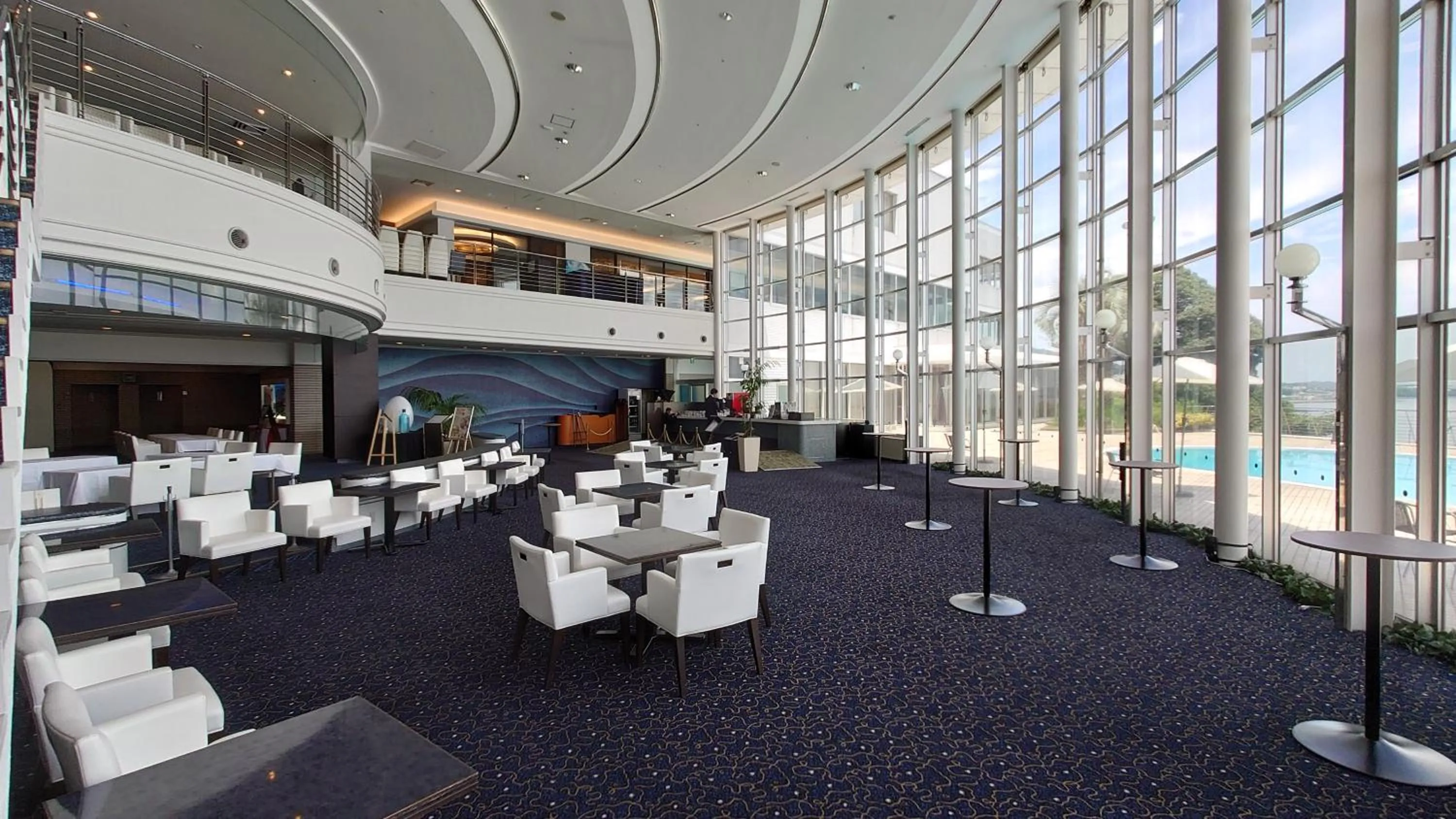 Lounge or bar, Restaurant/Places to Eat in Beppuwan Royal Hotel