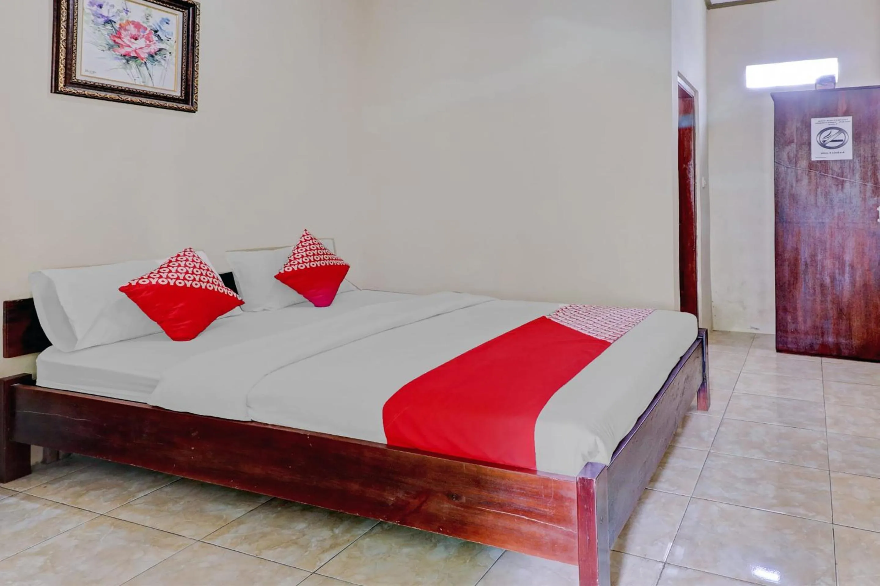 Bedroom in Collection O 90461 Graha Atmadja Syariah Guest House