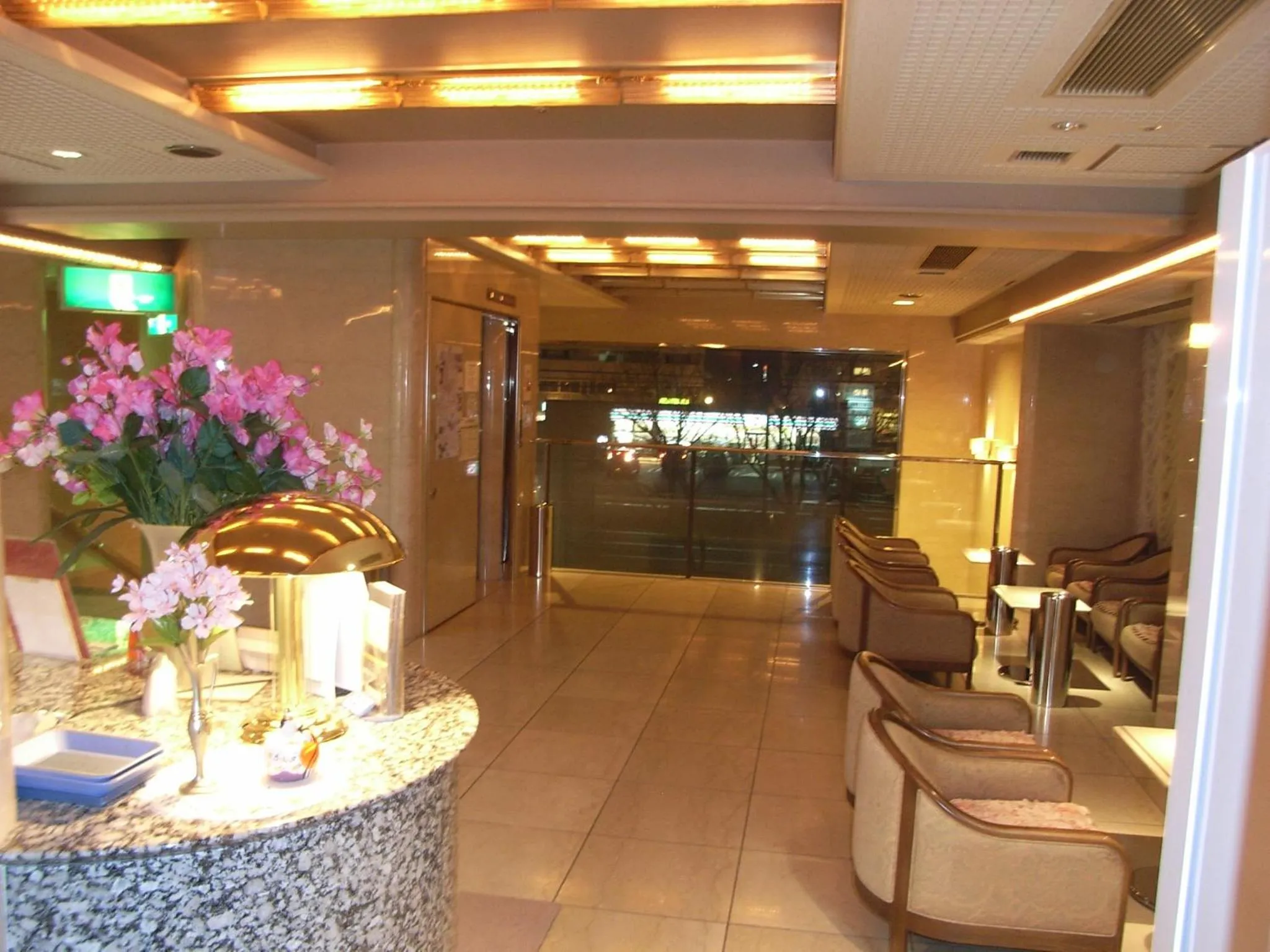 Lobby or reception in Hotel New Green Tsubame Sanjo