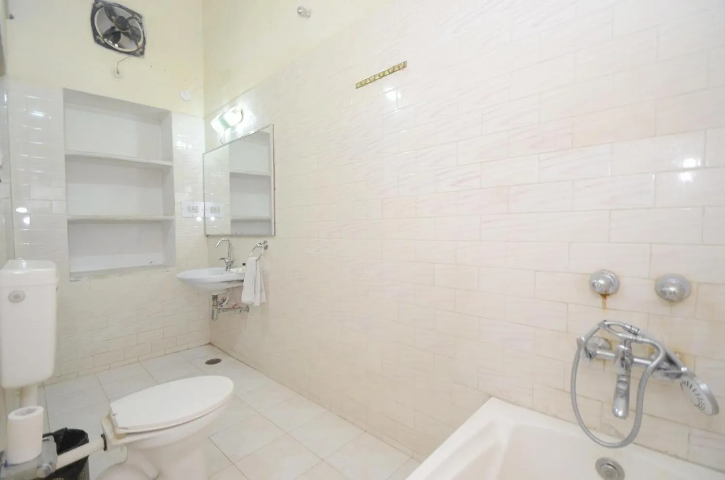 Toilet in Hotel Heritage Mandawa