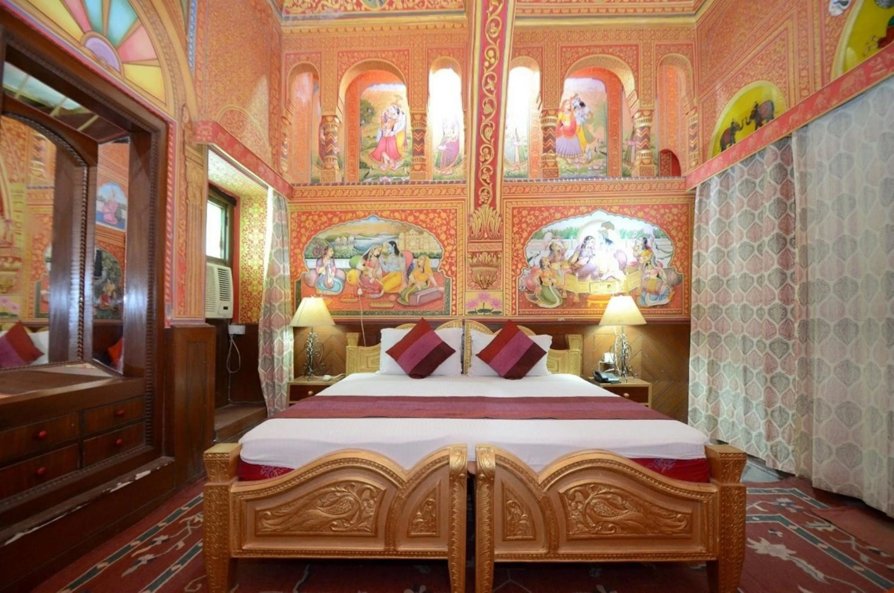Bed in Hotel Heritage Mandawa