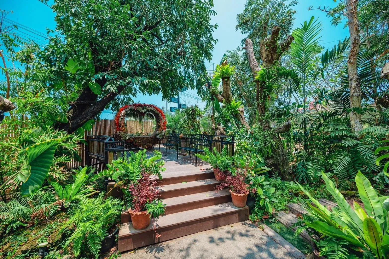 Garden in IP Plus Pool Villa Pattaya