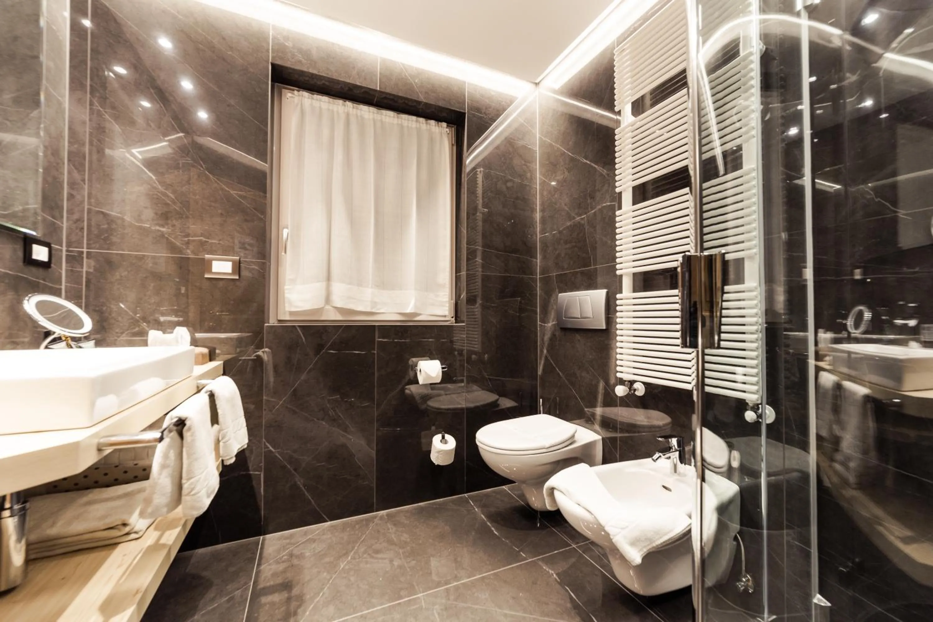 Shower in Garnì Villa Erna