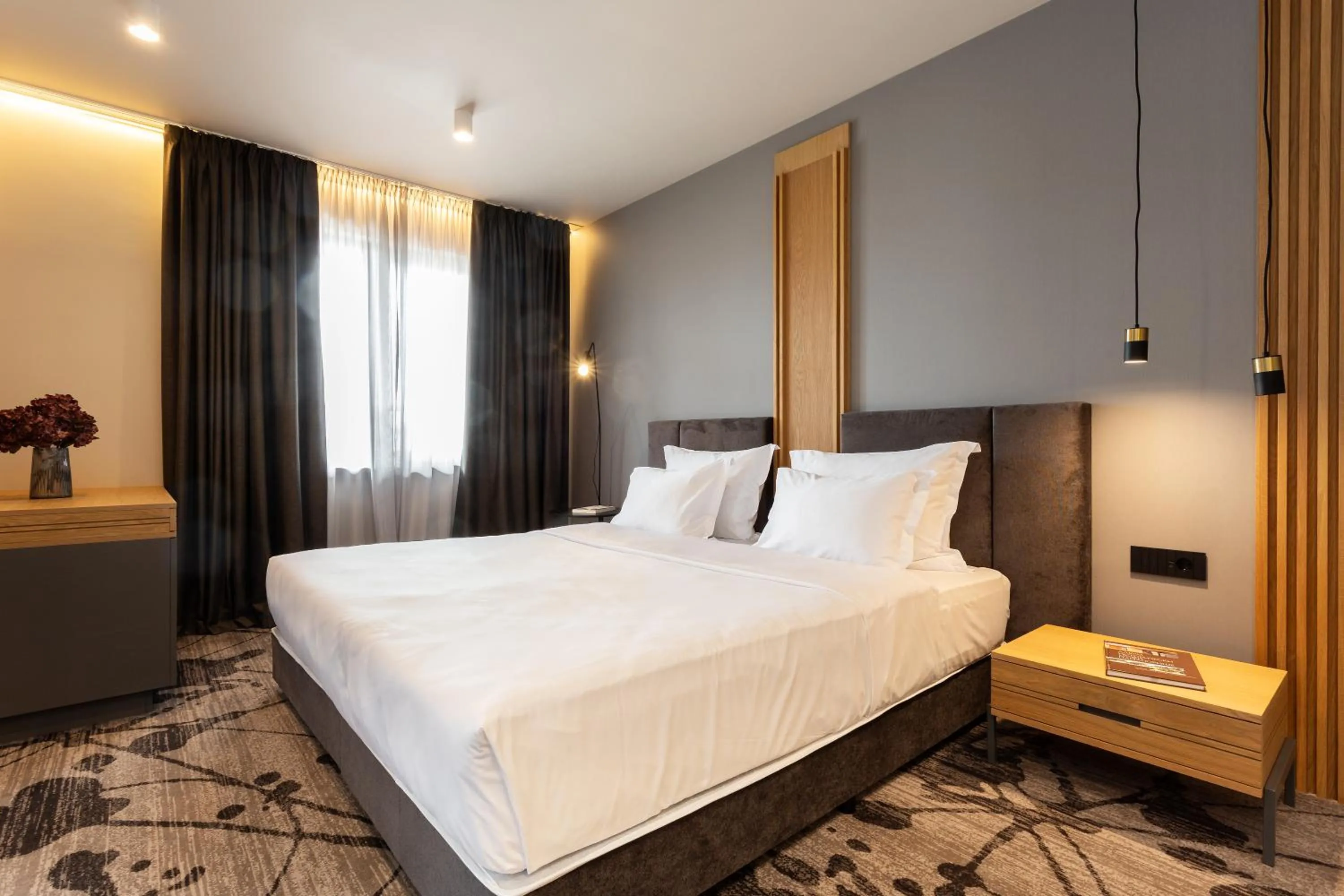 Bedroom, Bed in Kamengrad Hotel & SPA