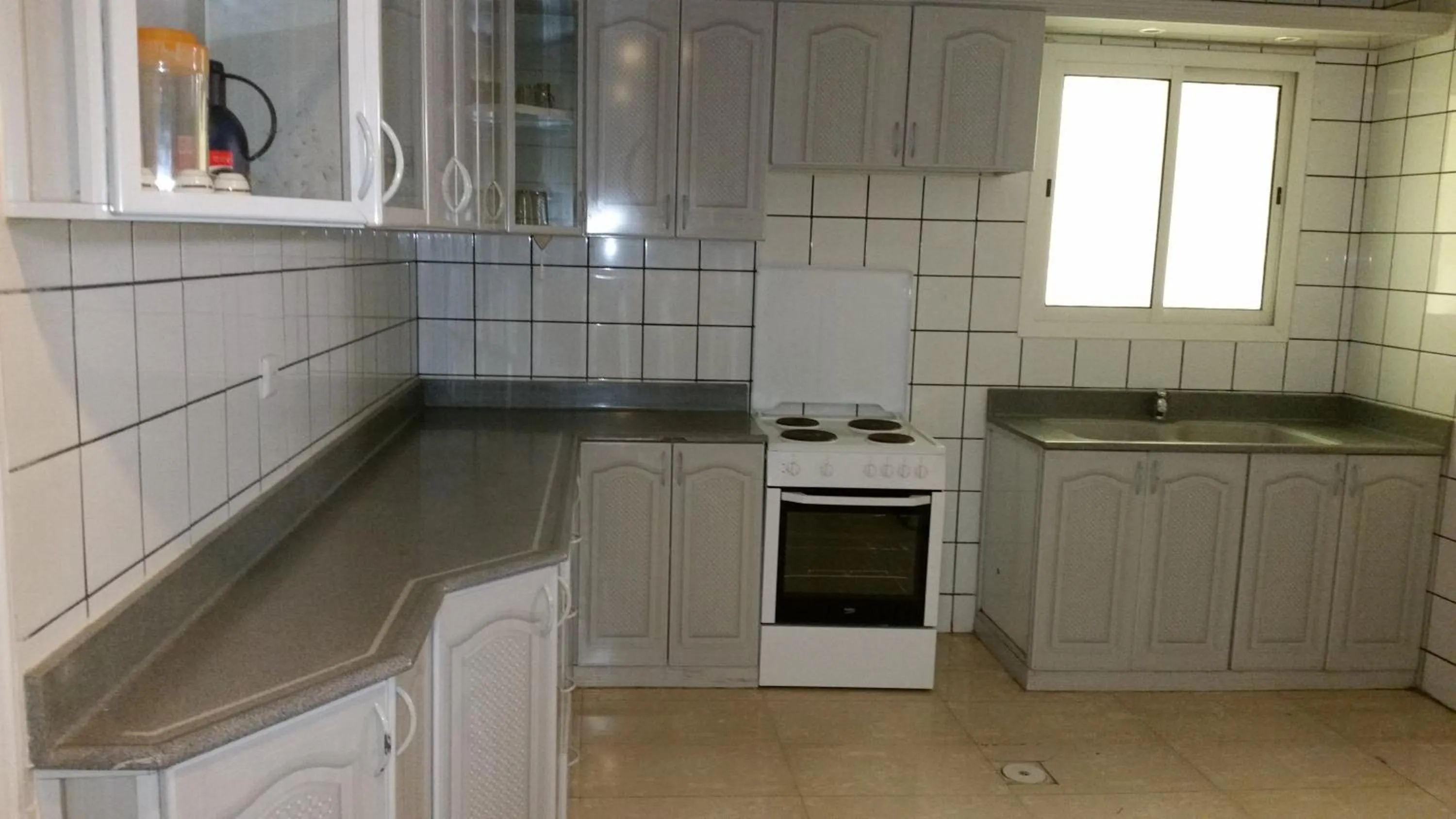 Kitchen or kitchenette, Kitchen/Kitchenette in Mkani Apartment