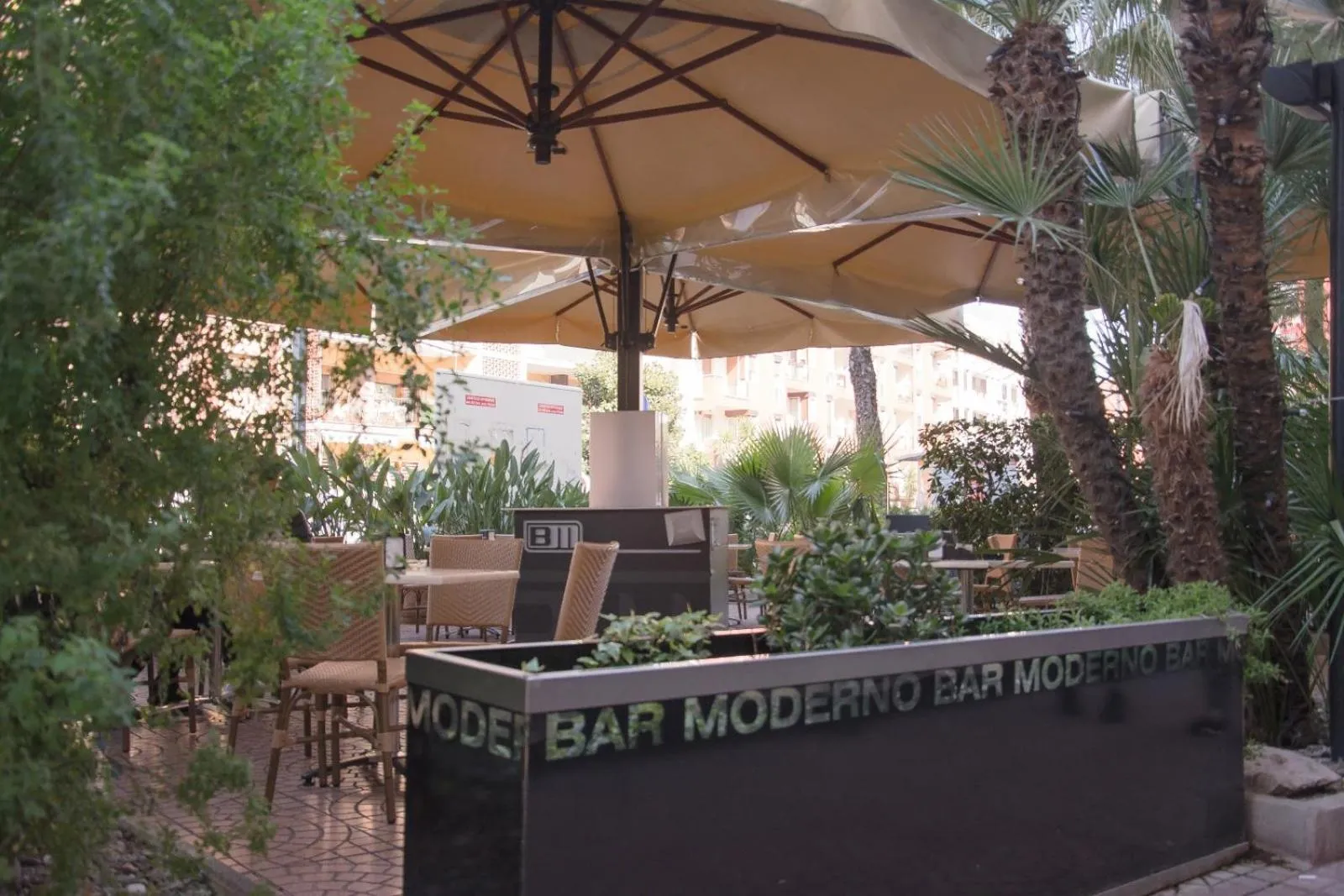 Restaurant/places to eat in Tanzi Home