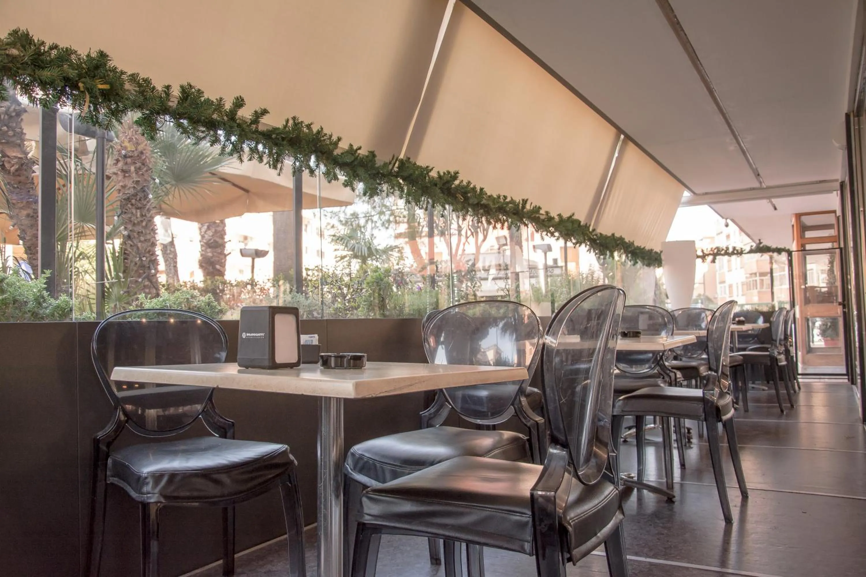 Restaurant/places to eat in Tanzi Home