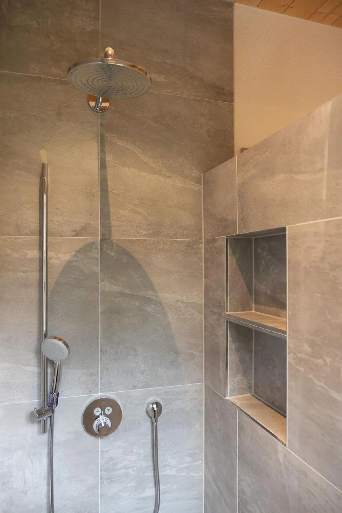 Shower in Gästehaus Kaltenbach