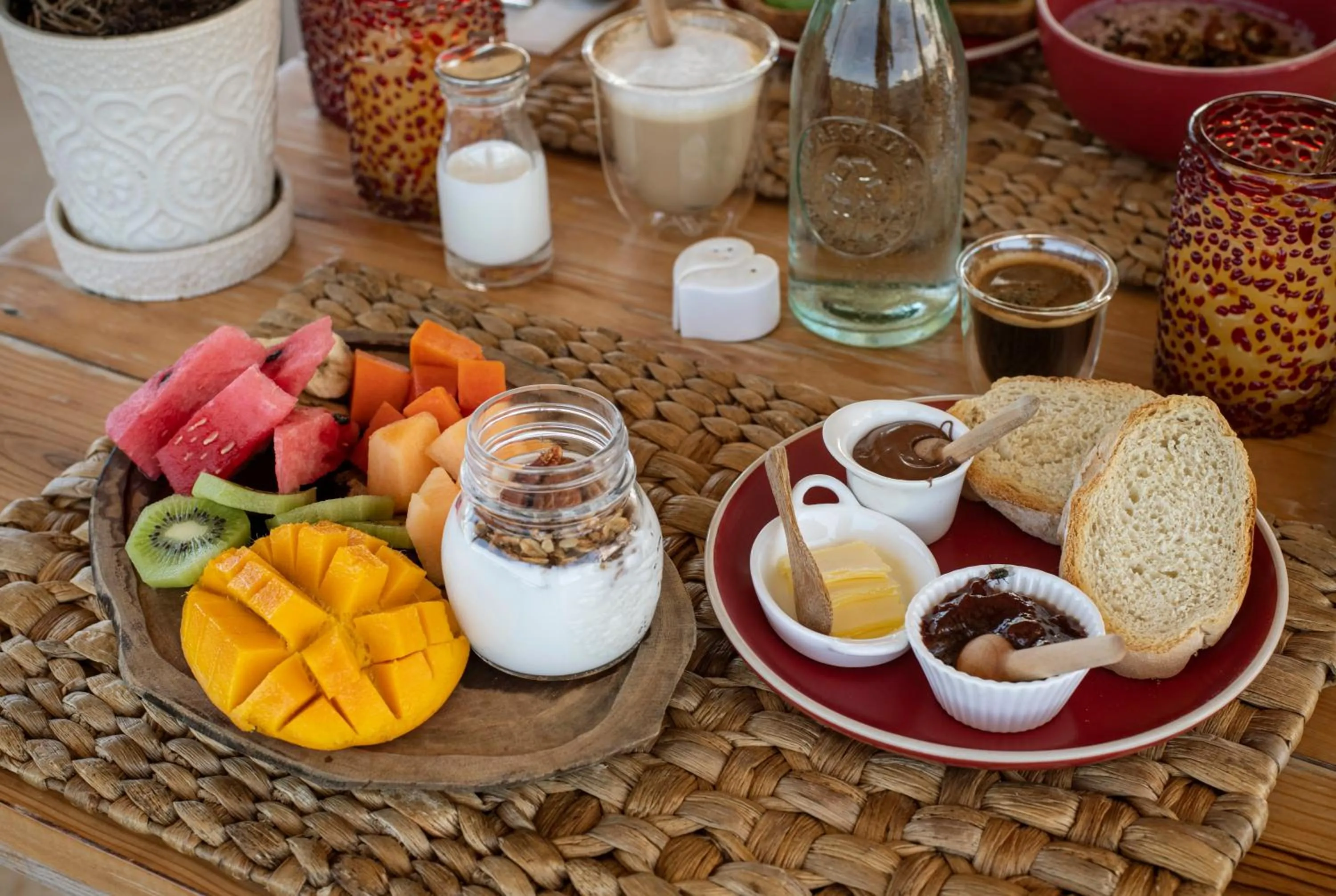 Breakfast in El Corazón Boutique Hotel - Adults Only with Beach Club pass included