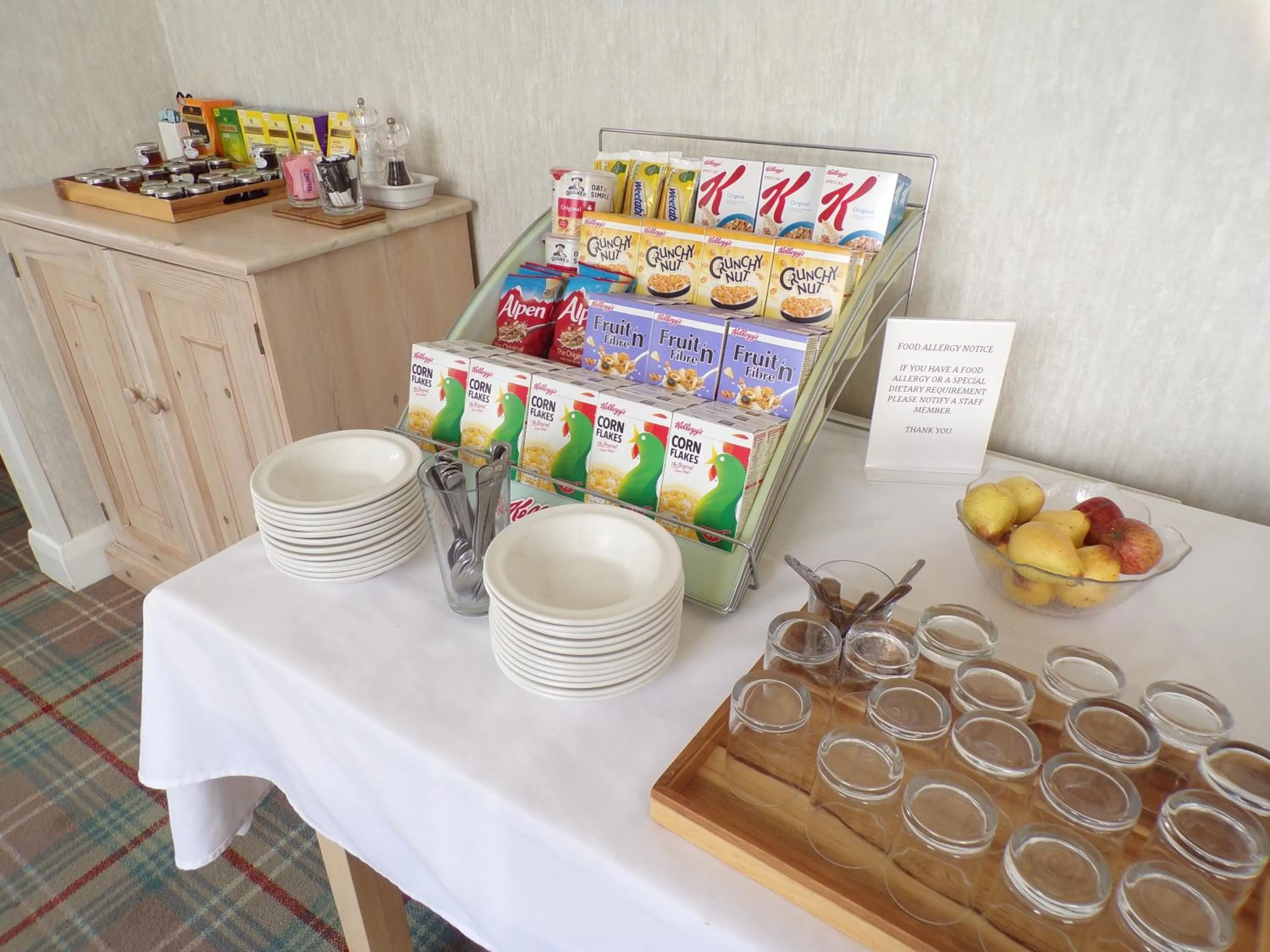 Dining area in Stoneleigh Hotel
