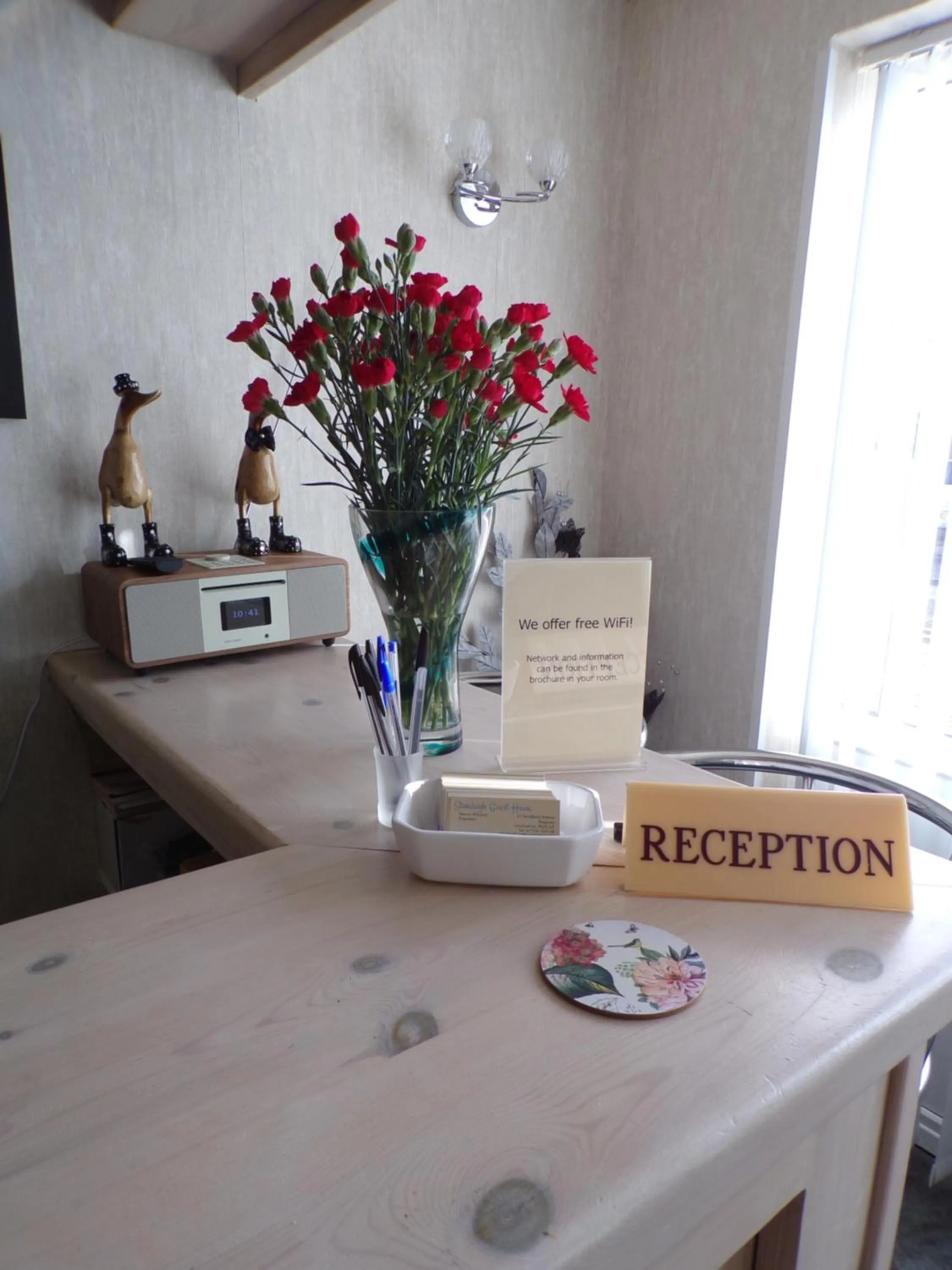 Lobby or reception in Stoneleigh Hotel