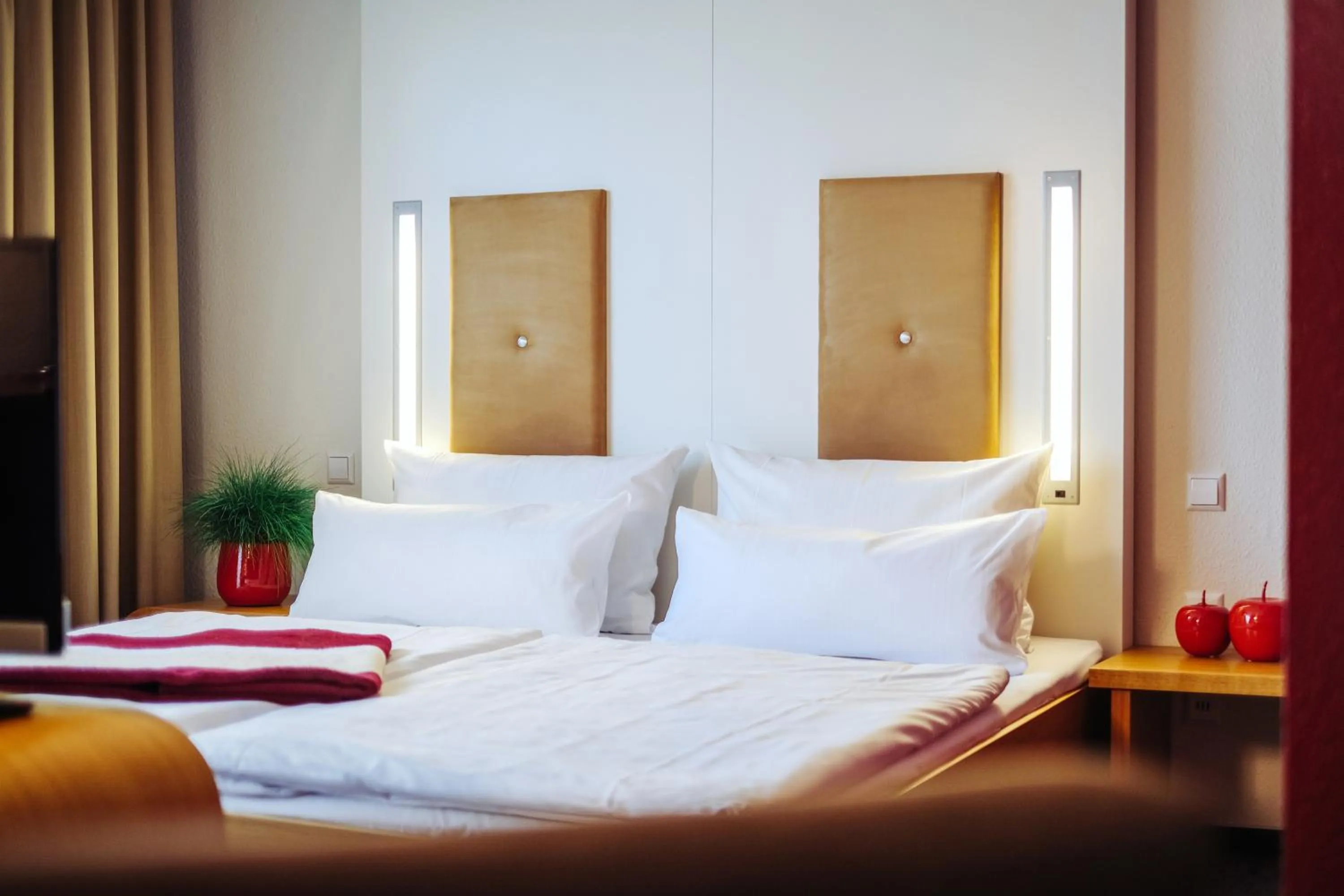 Bed in Hotel Global Inn