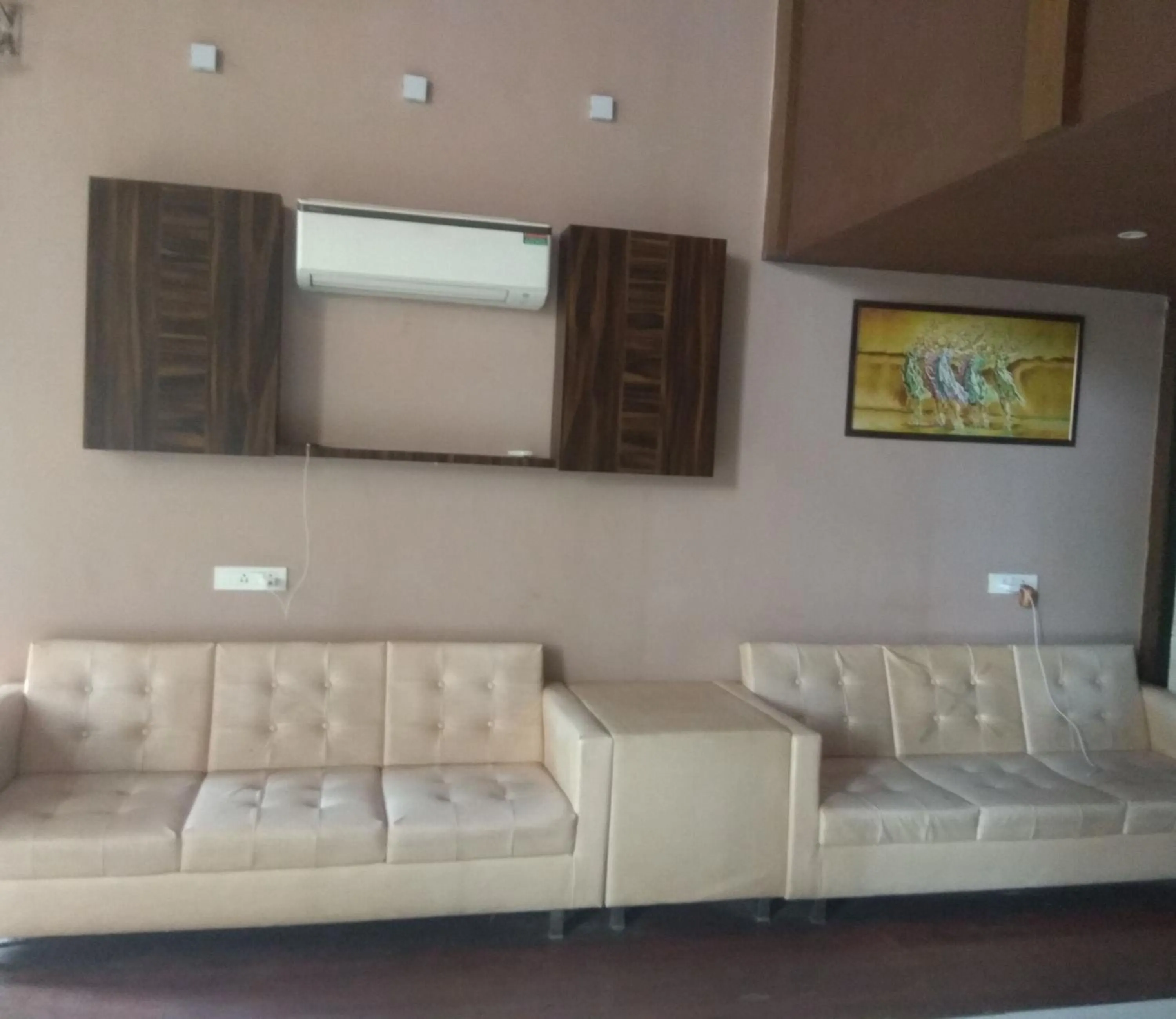 Seating area in Hotel West Blue