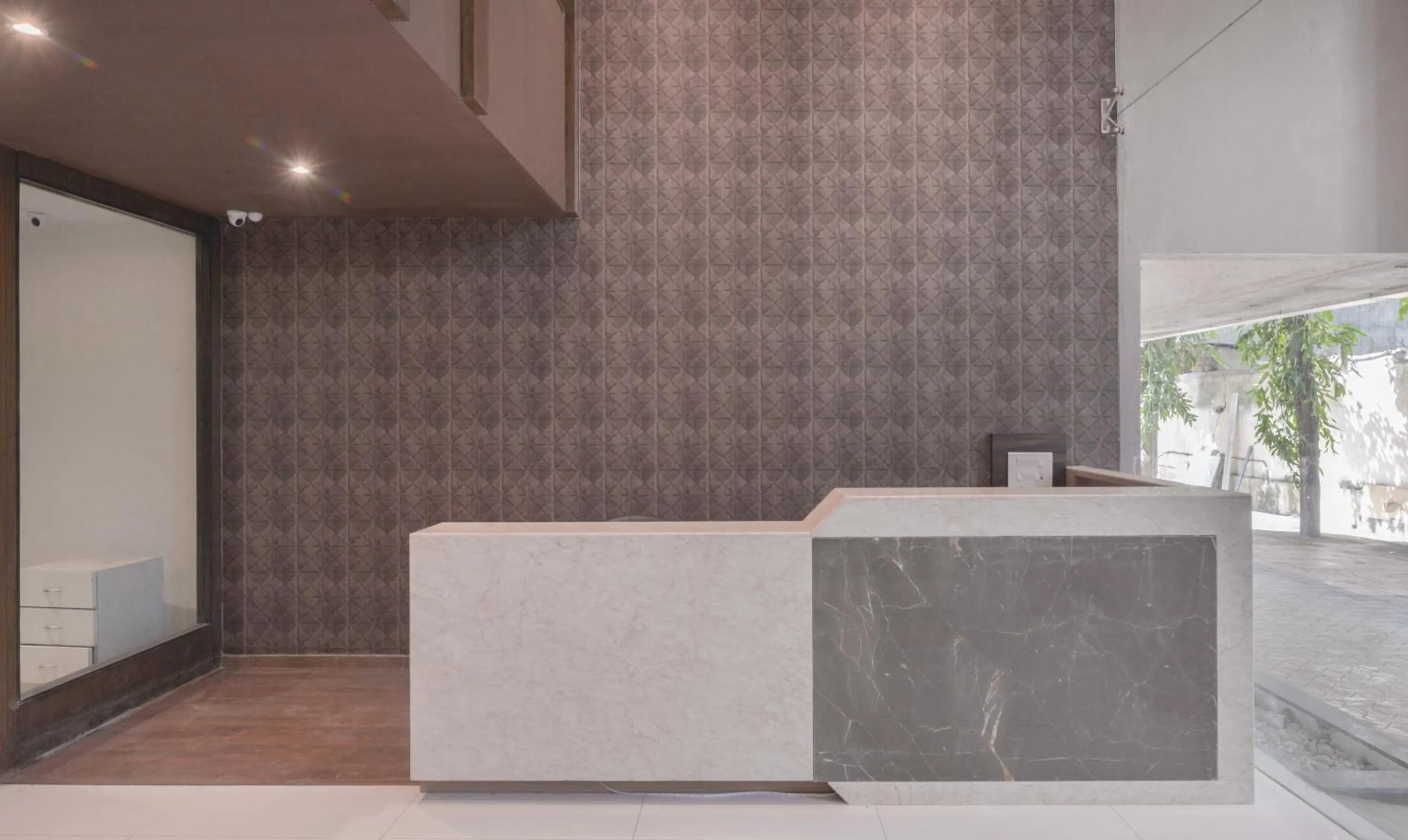 Lobby or reception in Hotel West Blue