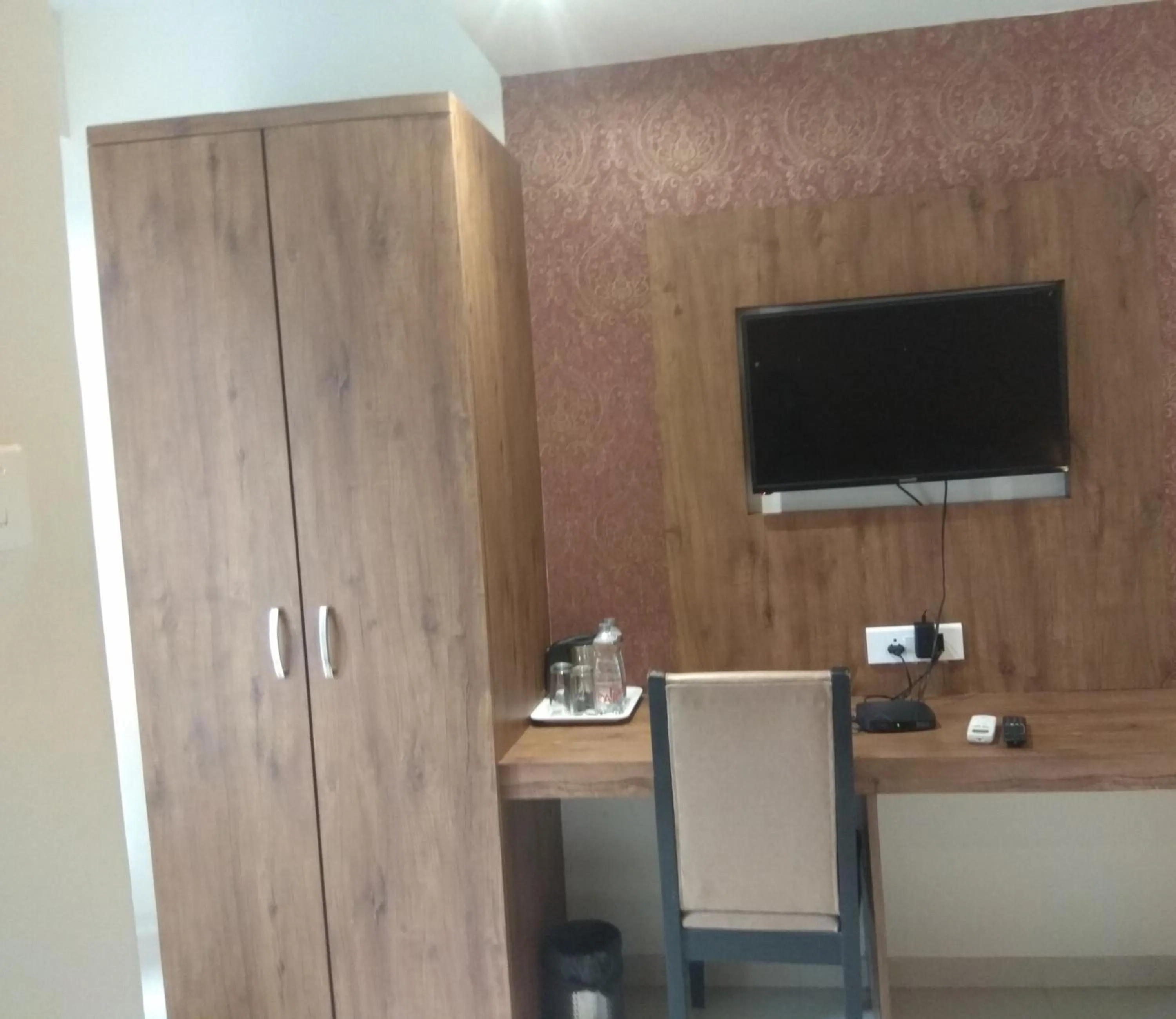 TV and multimedia in Hotel West Blue