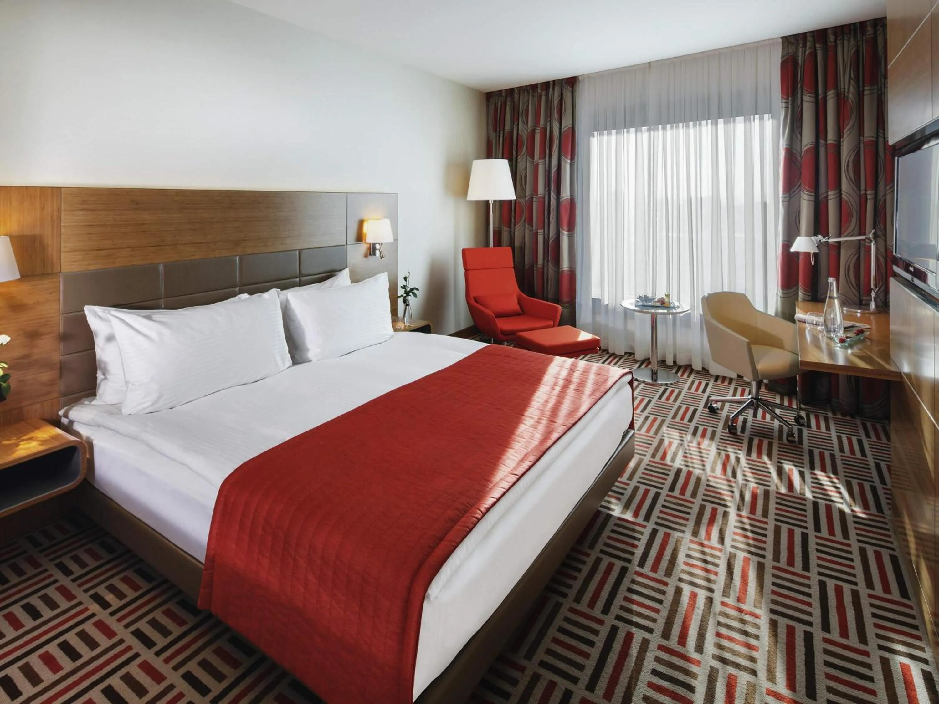 Bedroom, Bed in Movenpick Hotel Ankara