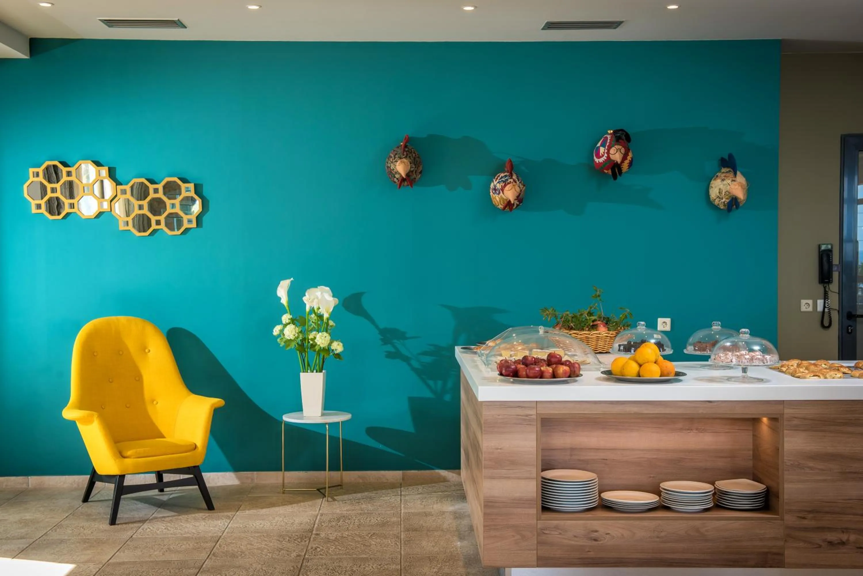 Restaurant/places to eat in Happy Cretan Suites