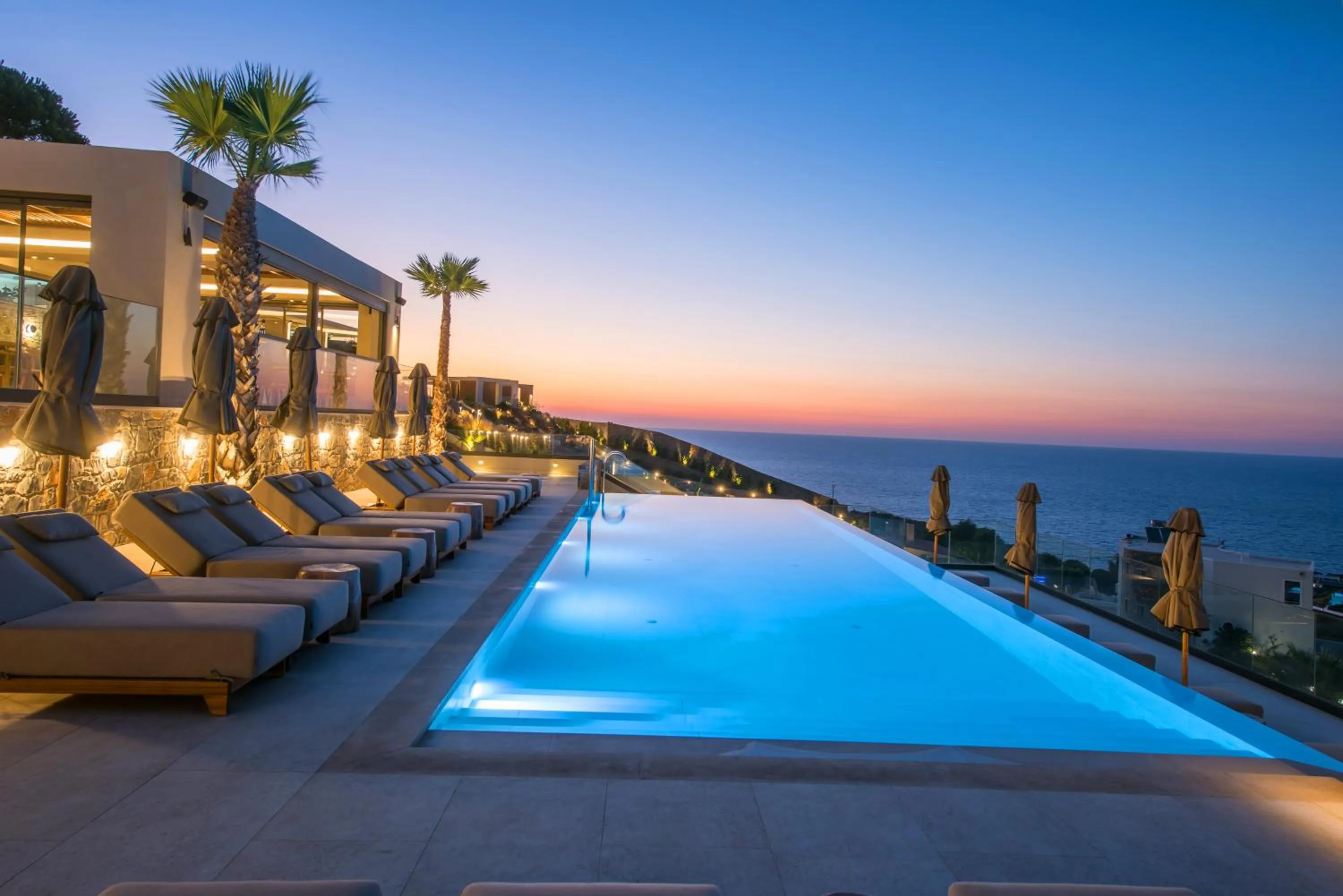 Swimming pool in Happy Cretan Suites