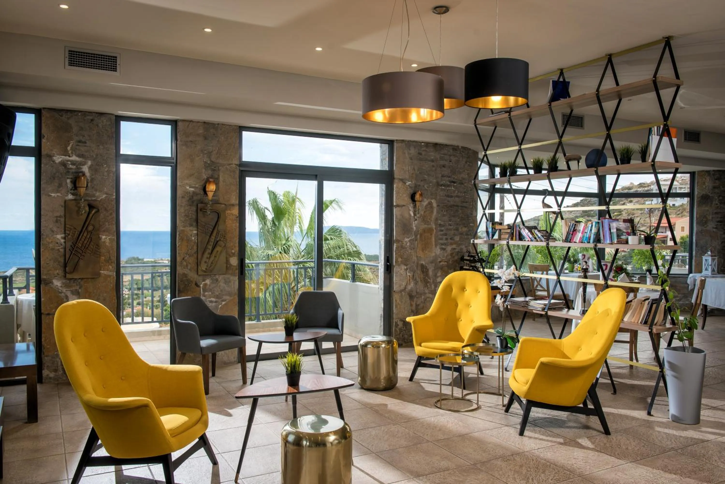 Lounge or bar in Happy Cretan Suites
