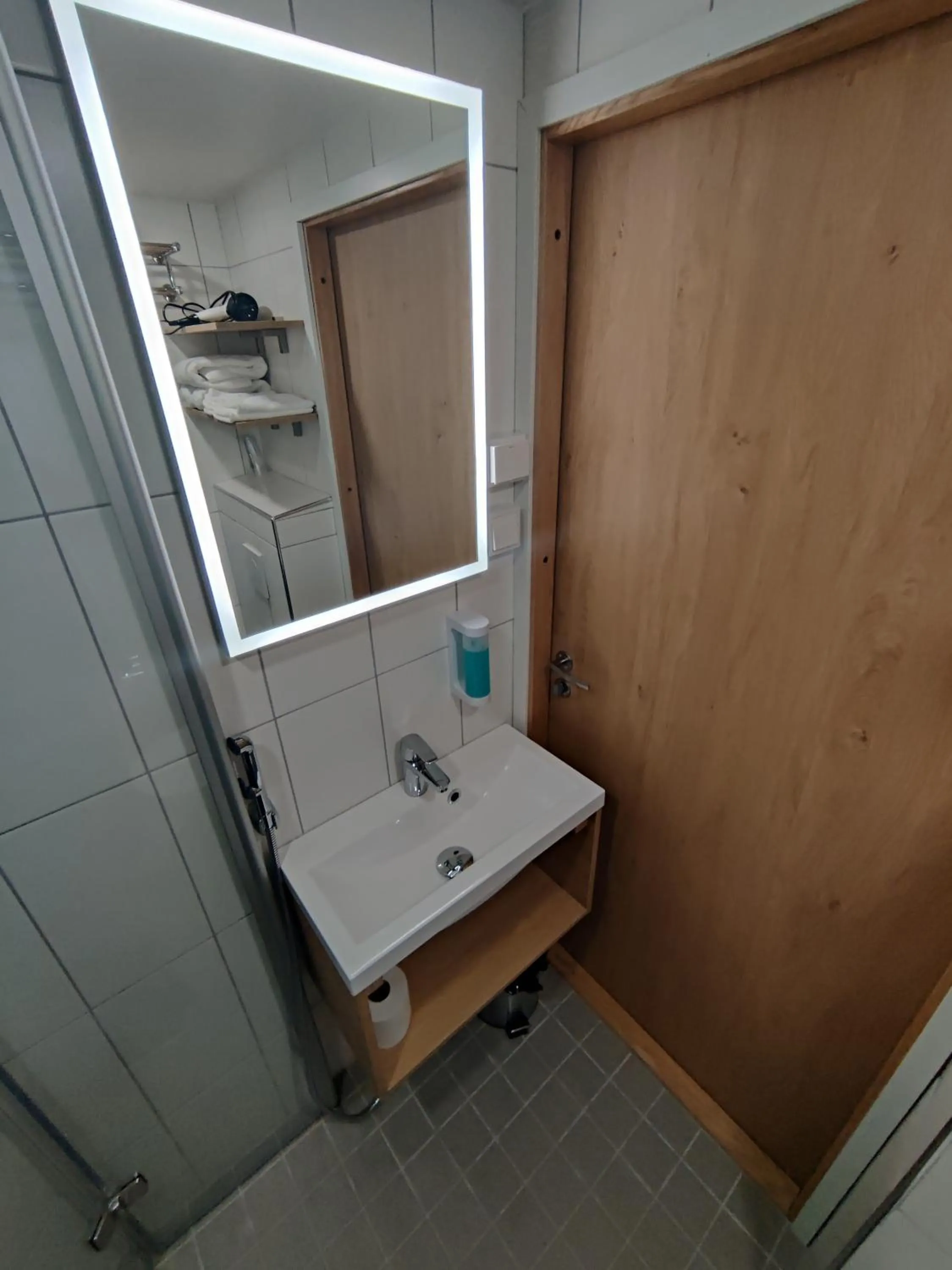 Bathroom in Hotelli Toivola