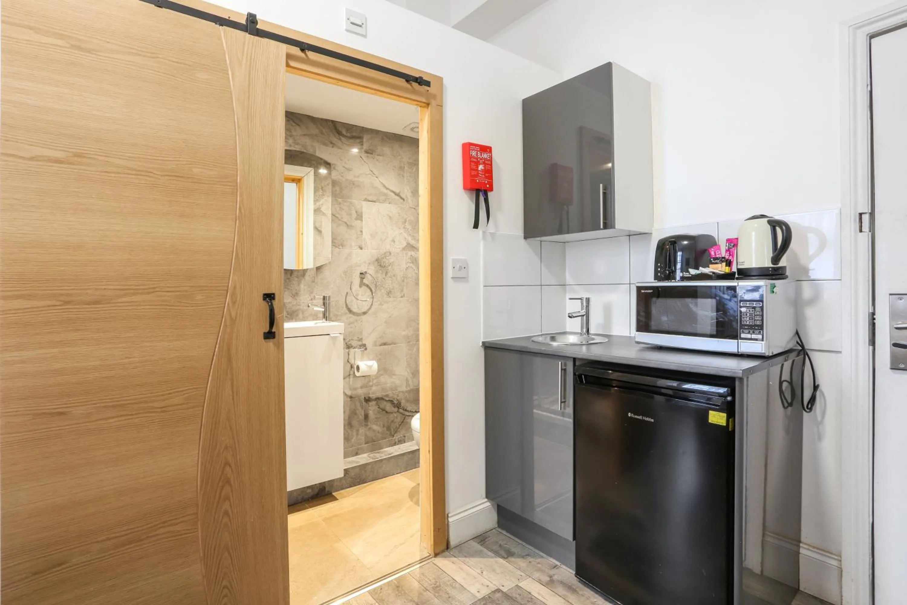 Kitchen or kitchenette in BeiRoom Hyde Park Apartments