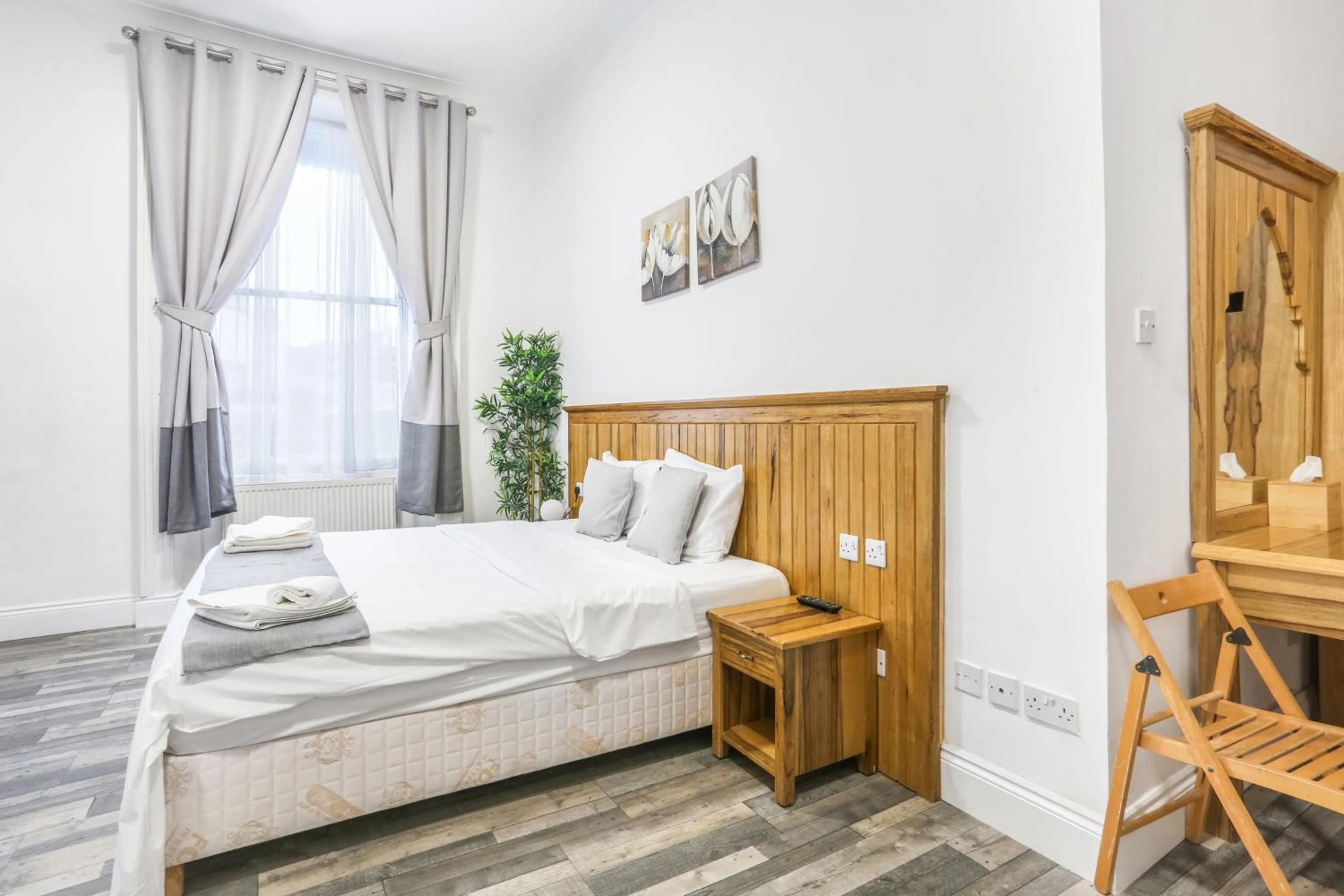 Bed in BeiRoom Hyde Park Apartments