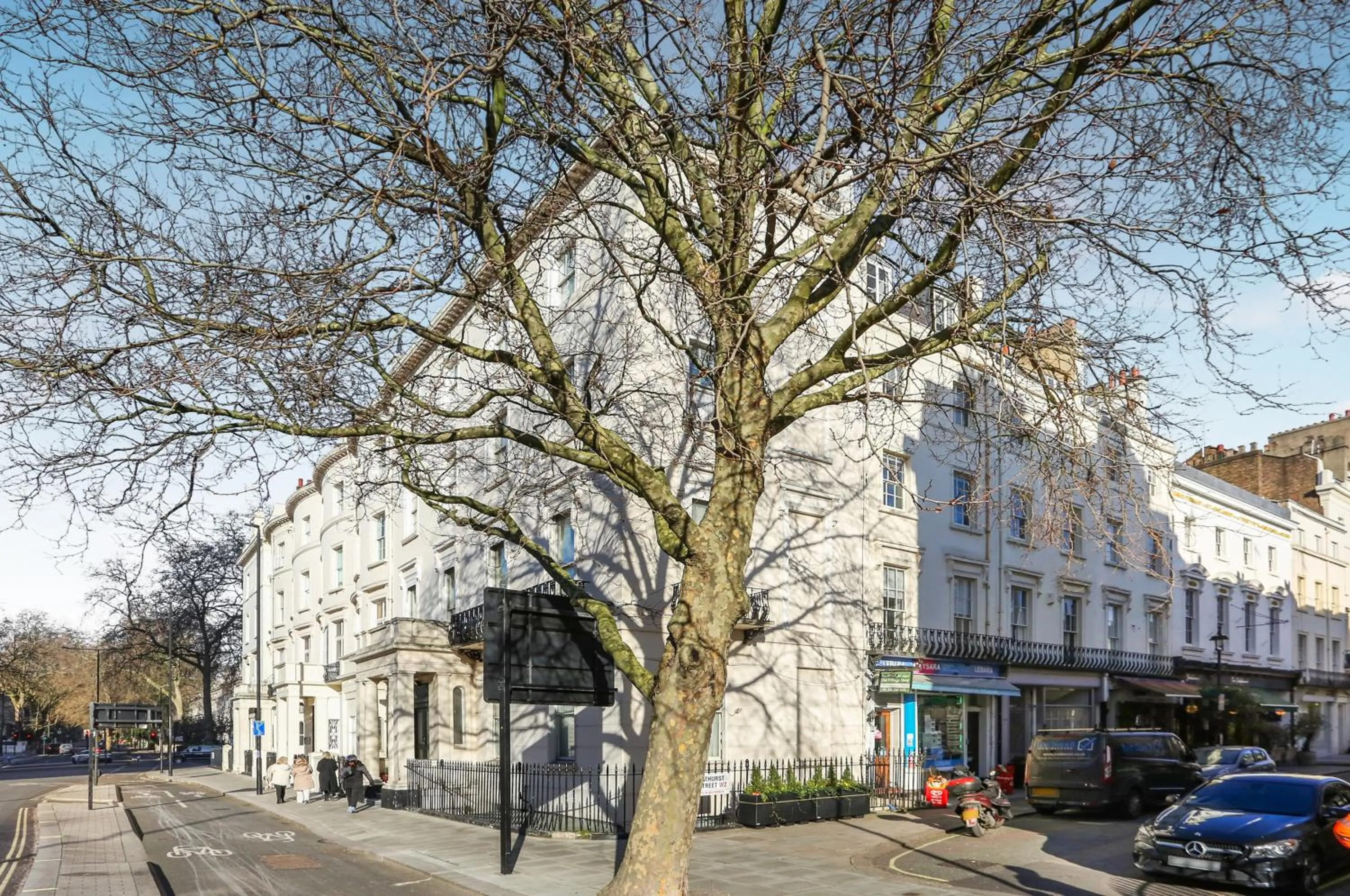 Property building in BeiRoom Hyde Park Apartments