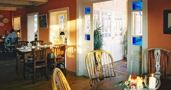 Restaurant/places to eat in Haus am Kiel