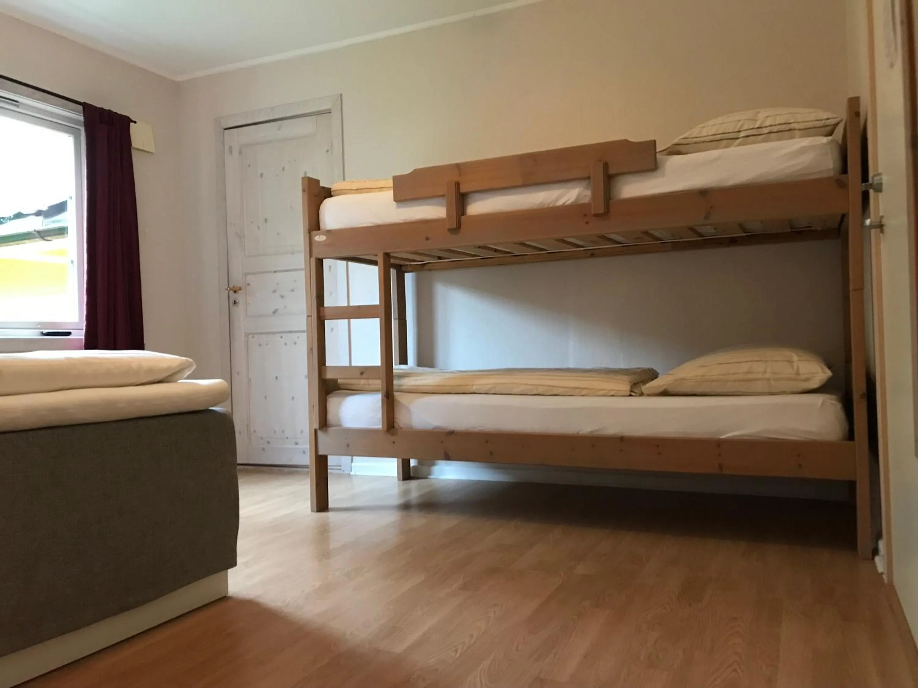 Dalen Bed & Breakfast