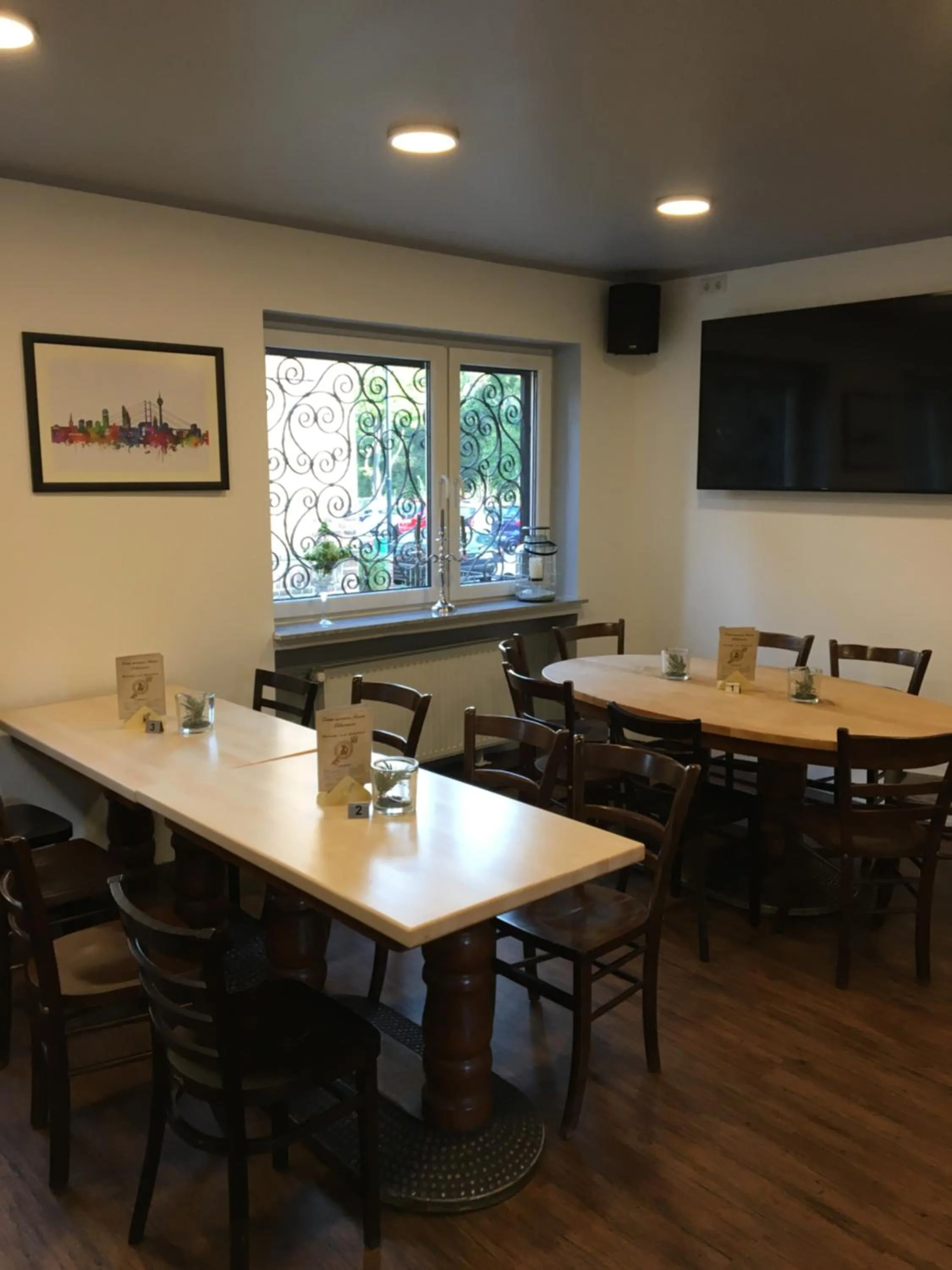 Restaurant/places to eat in Zum armen Mann