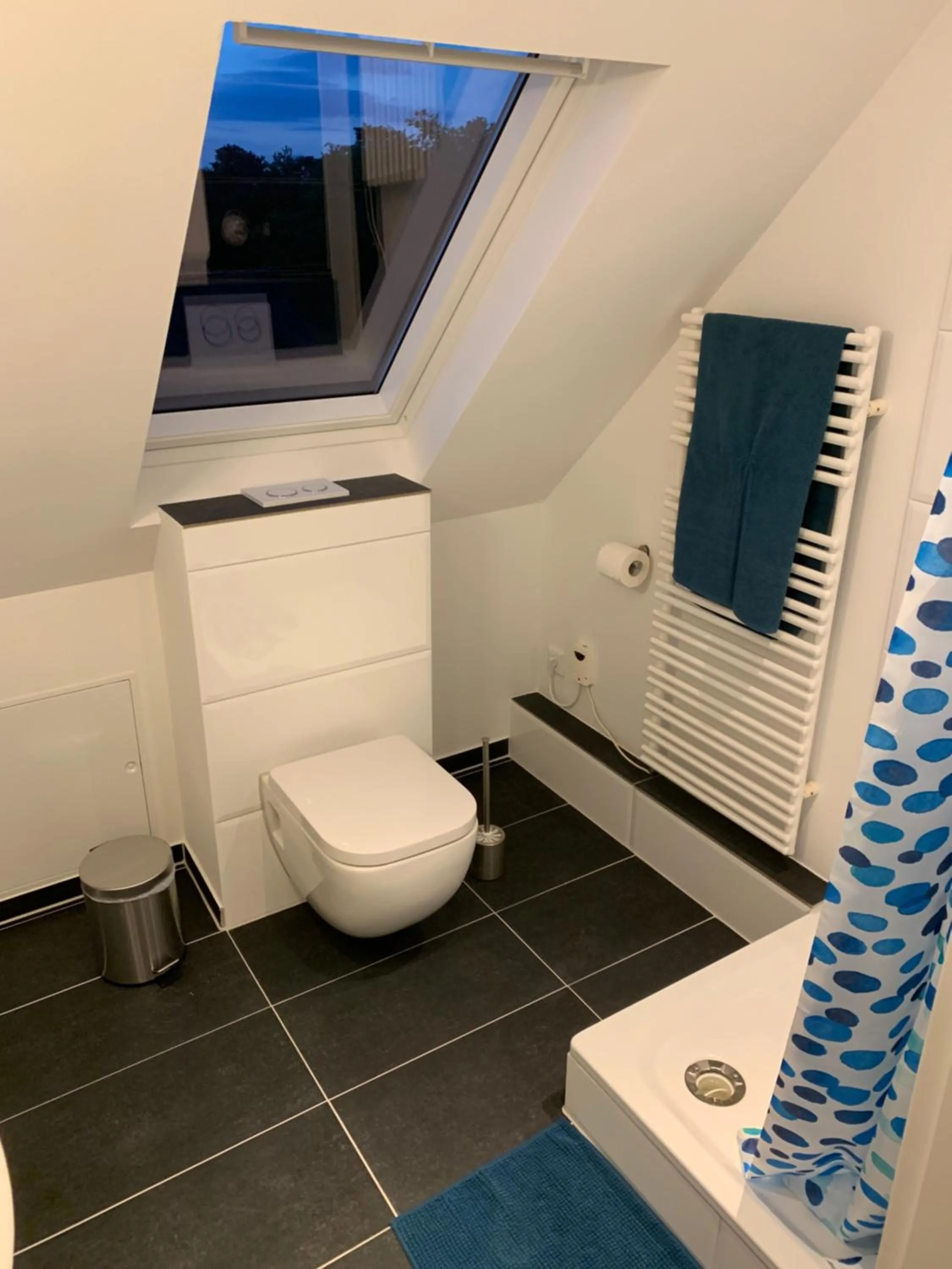 Shower in Zum armen Mann