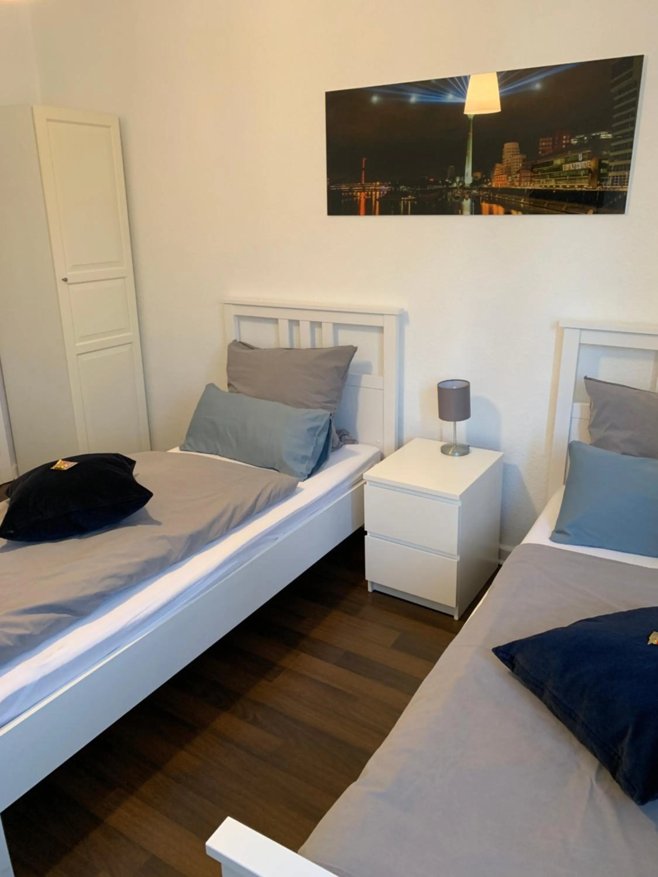 Bedroom, Bed in Zum armen Mann