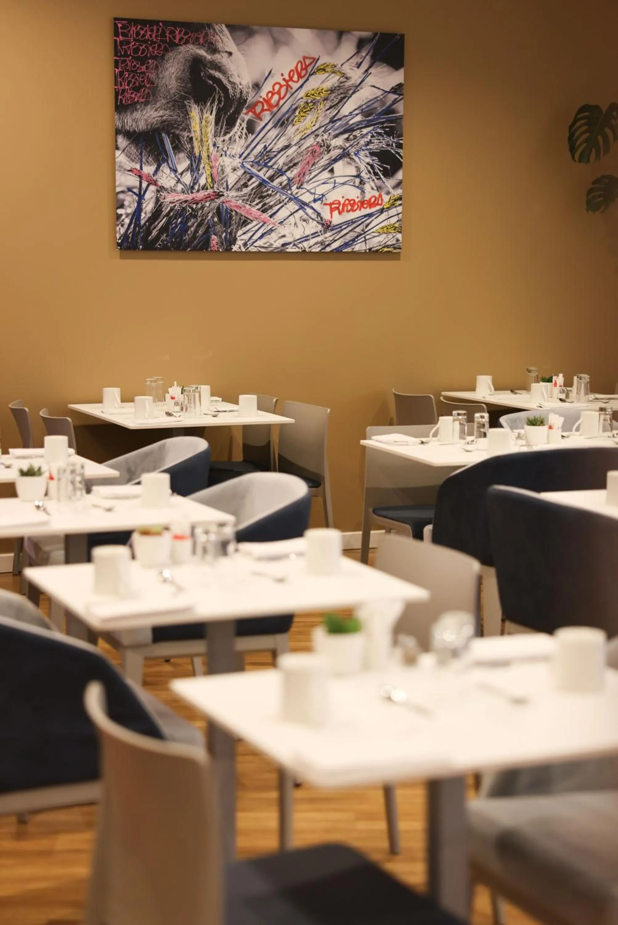 Breakfast in Hôtel Méditerranée